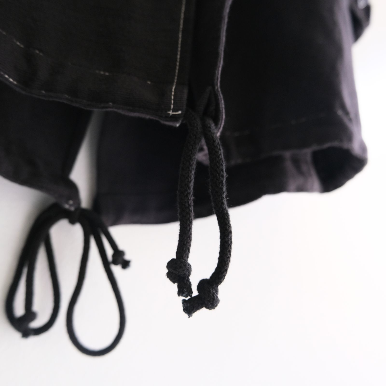 BRAMBLE PARKA / コート / フィッシュテールパーカー/ コットン / Wonky-Wear / BLACK