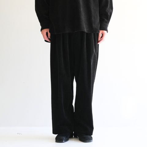 【残り1点】Corduroy Relax Trousers（Black）