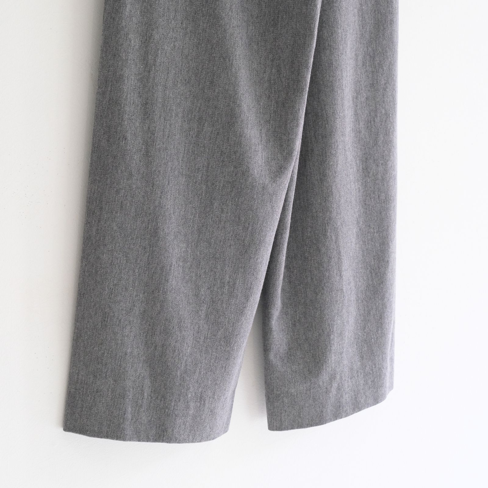 【残り1点】Tucked Wide Trousers / タクト ワイド トラウザー（Gray）