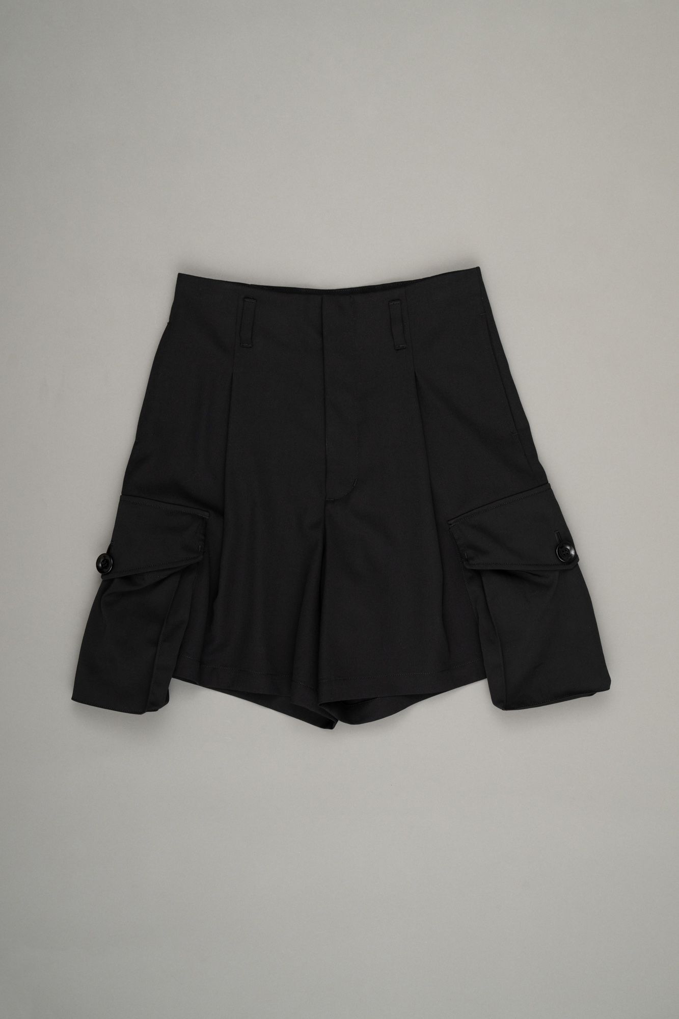 Layered Cargo Shorts（Black）
