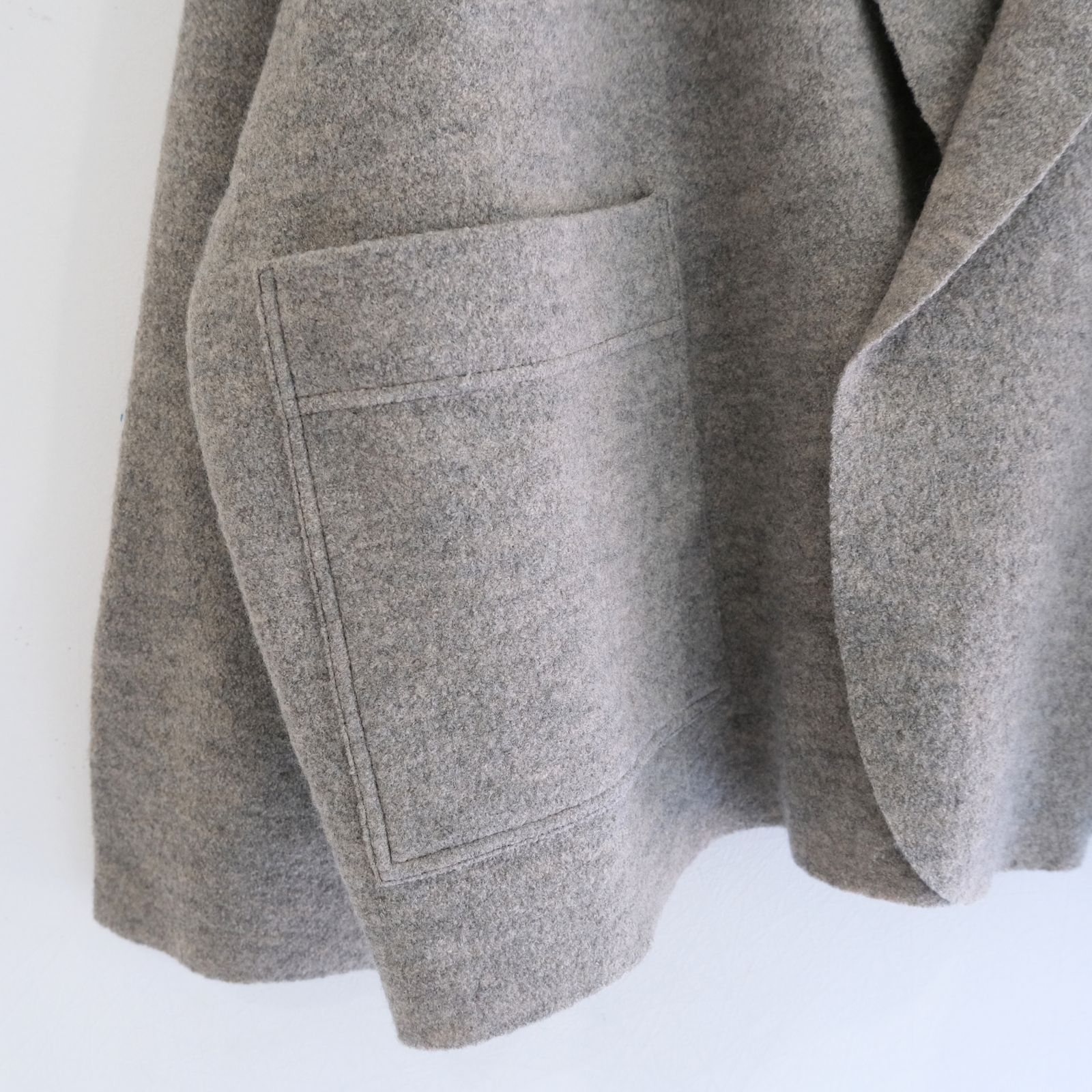 【残り1点】CARDIGAN JACKET  ‐Hard Twist Crepe Knit‐（Greige）