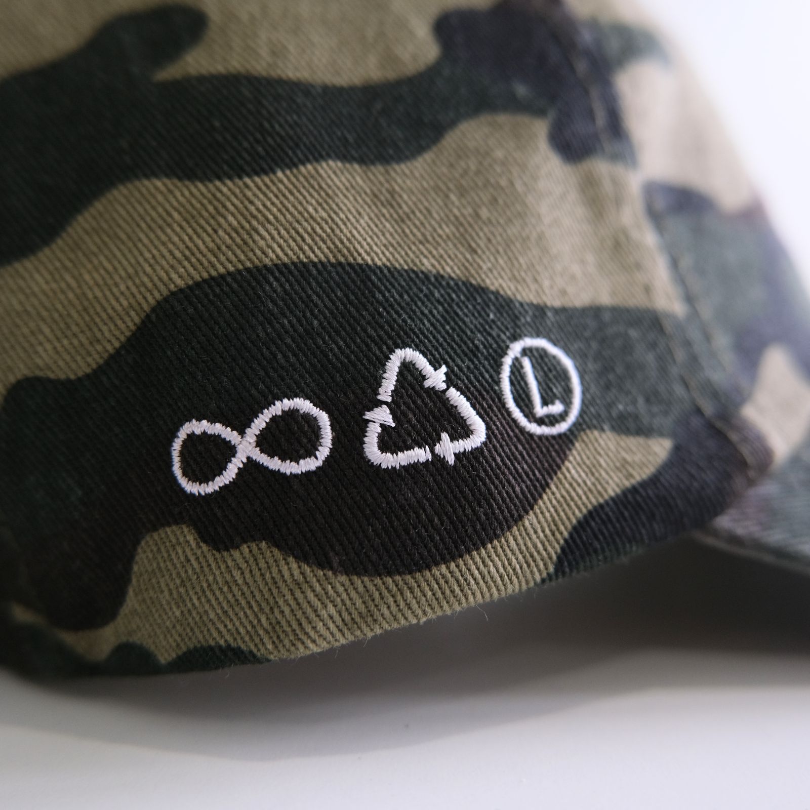 COTTON 6-PANEL HAT（WOOD LAND）