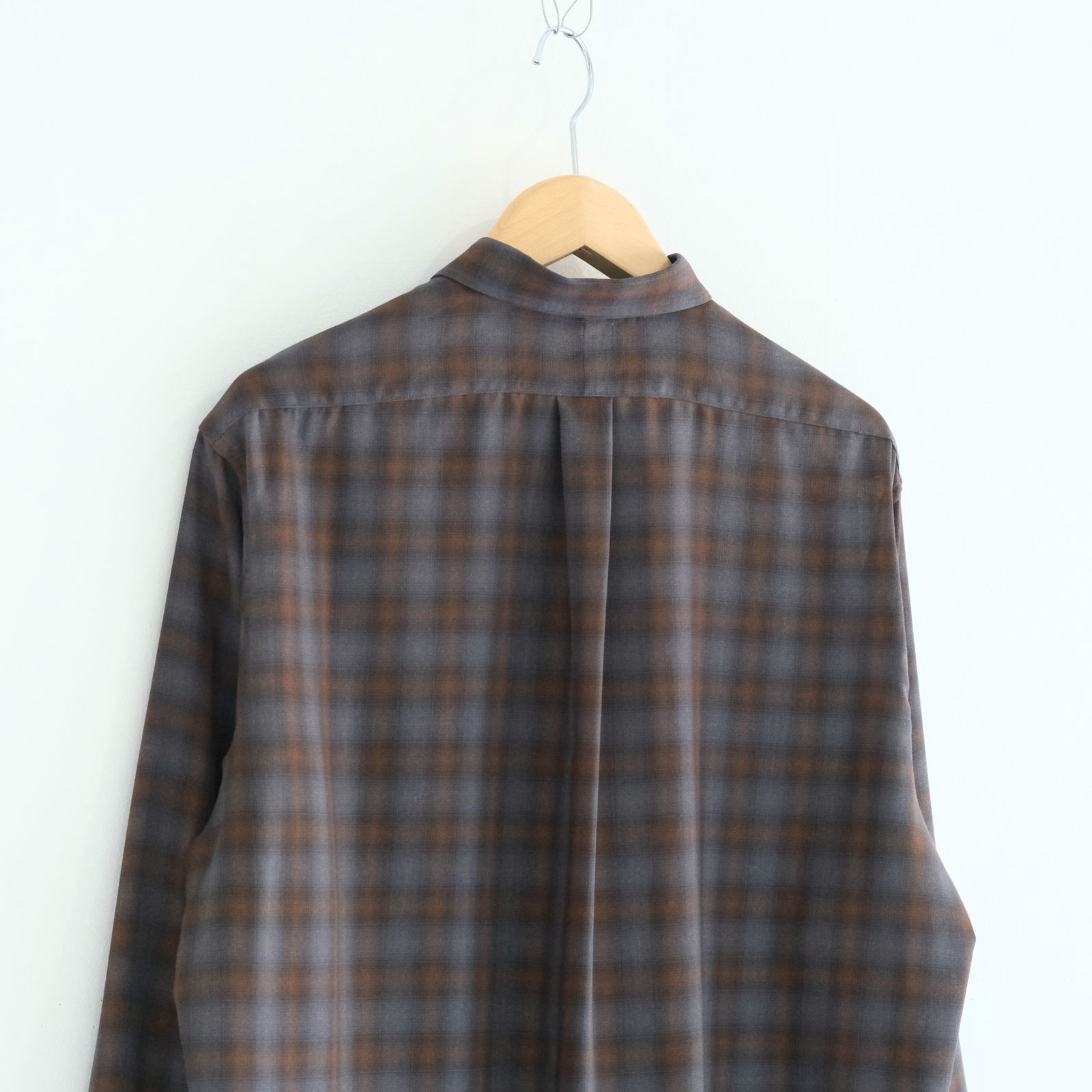 SUPER LIGHT FADED CHECK SHIRT（BLUE / BROWN）