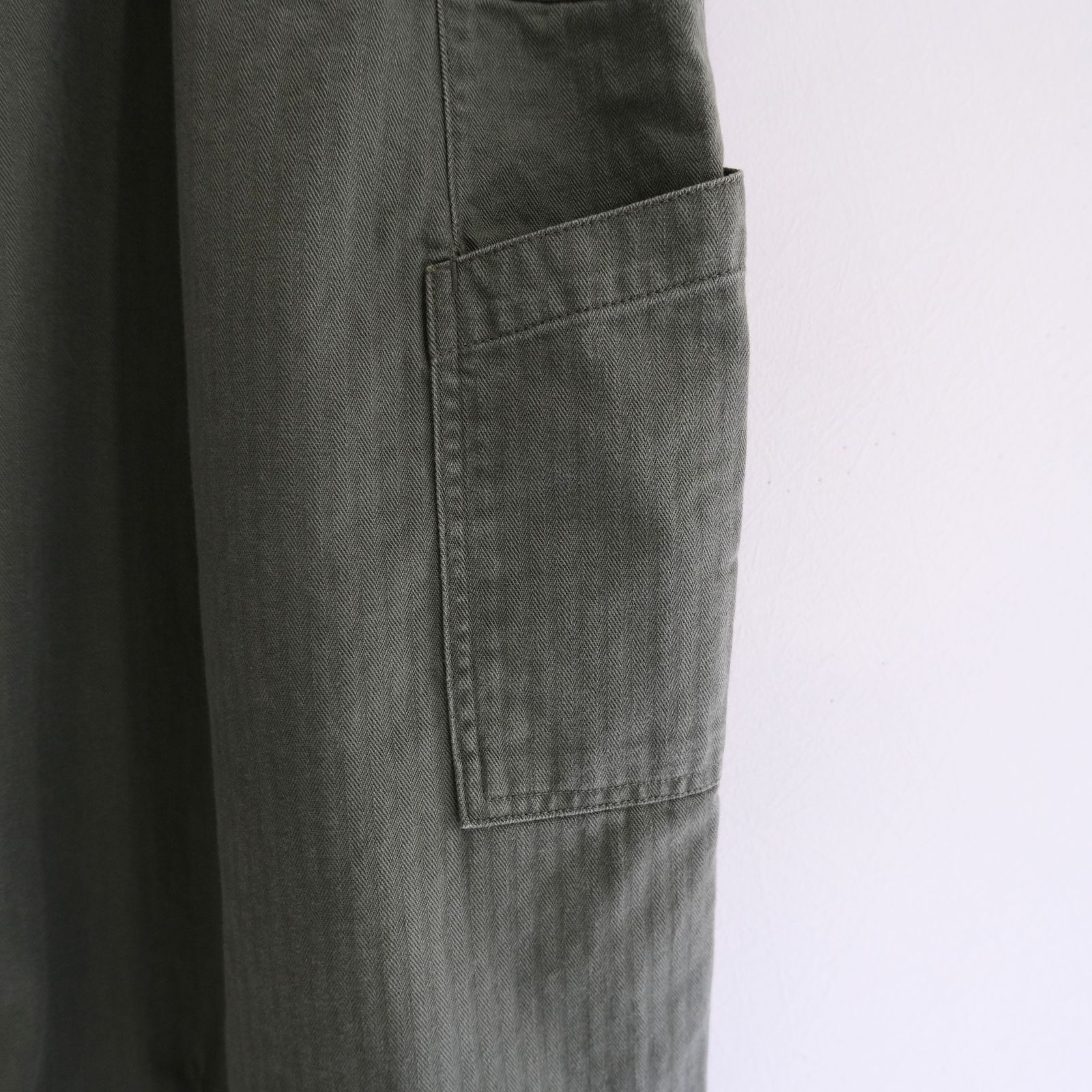 NU Balloon EZ Pants（KHAKI）