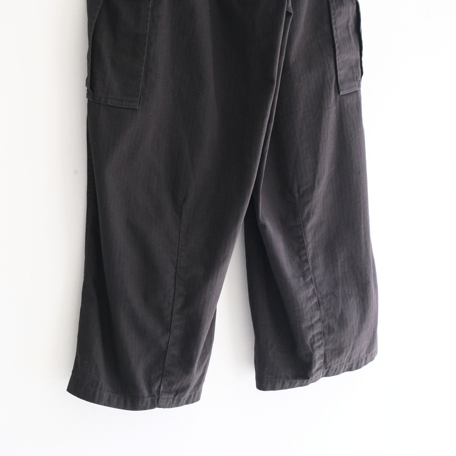Herringbone 6-Pocket Pants / パンツ / カーゴパンツ / ヘリンボーン / BLACK