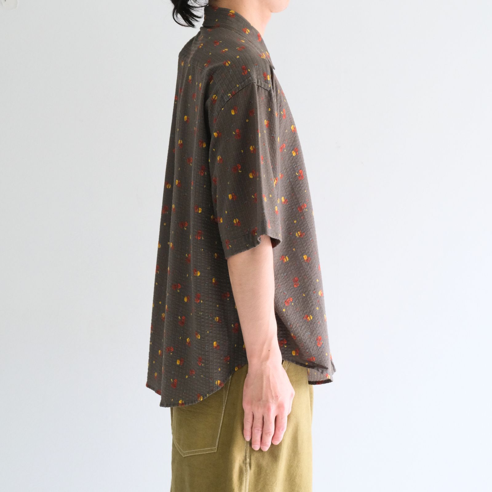 36G Linen Sucker Flower Atmosphere S/S Shirt / シャツ / 半袖 / ニットサッカー生地 /  KHAKI