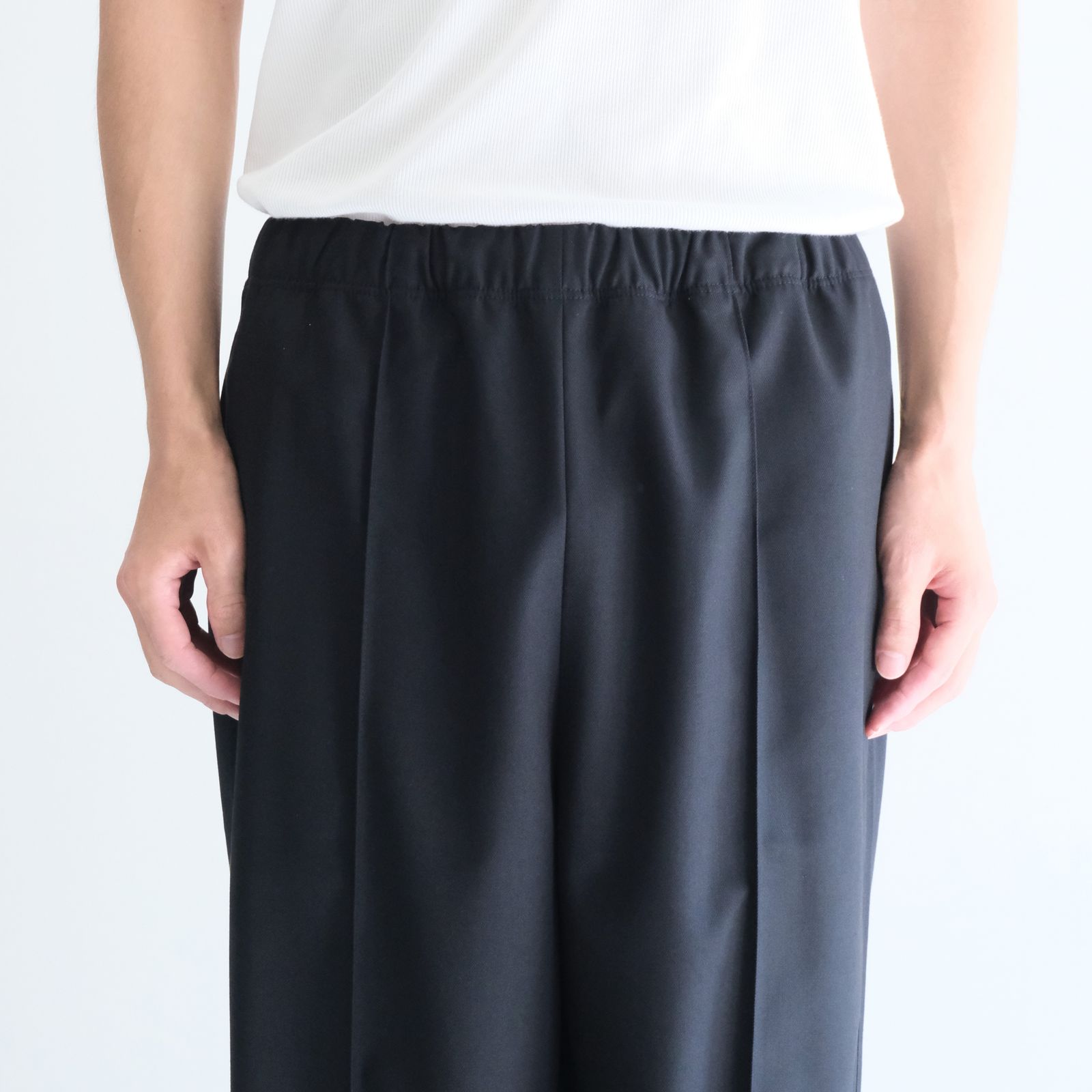 MERELY WOOLEN PINTUCK SLACKS（LIBERTY NAVY）