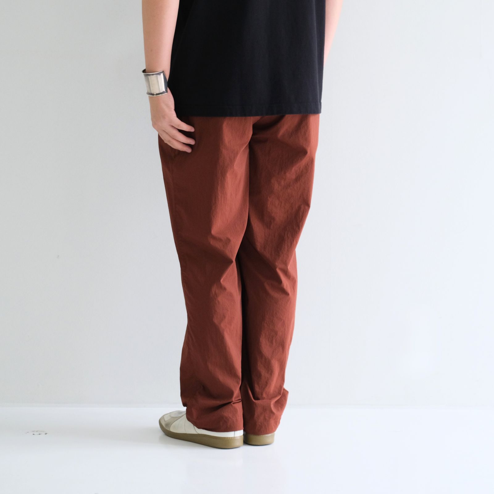 SHIBO NYLON SEASIDE PANTS / ナイロン / BROWN