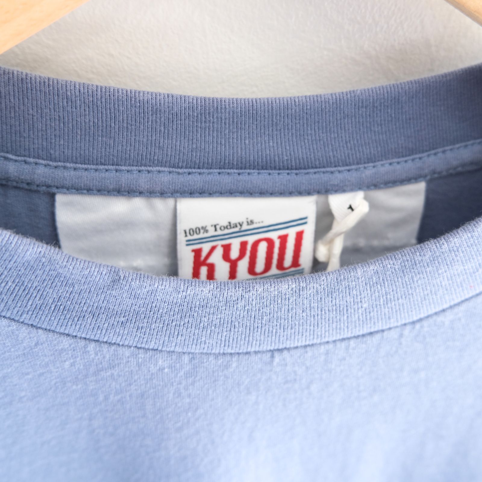 "TEE-NS".14 Imaginary FLOWER DEPaRTMENT Tee feat. MIO YAMAMOTO / 「TEE-NS」14 イマジナリーフラワーデパートメントTシャツ feat. ミオ ヤマモト（NAVY）