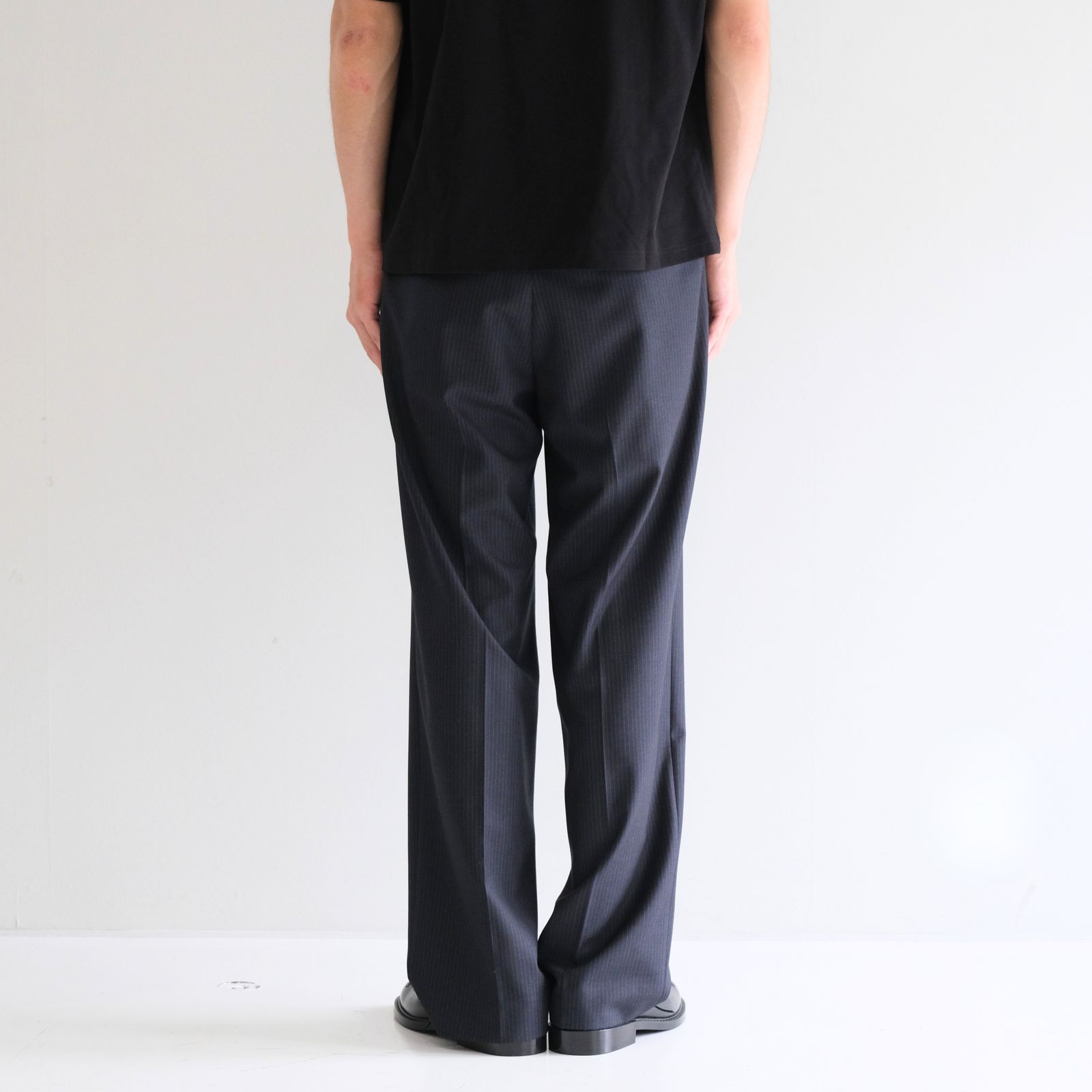 Narrow Stripe Tapered Slacks / ナロー ストライプ テーパード スラックス（HEATHER CHARCOAL）