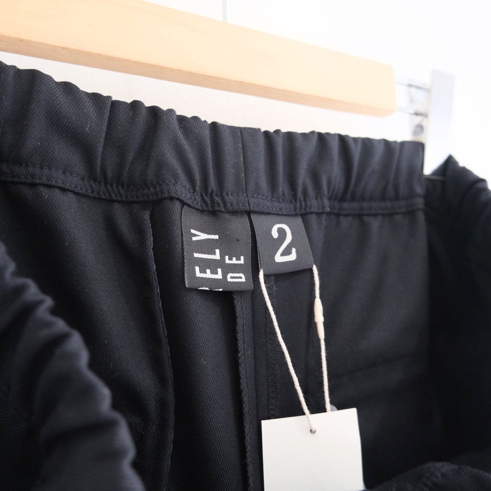 MERELY WOOLEN PINTUCK SLACKS（LIBERTY NAVY）