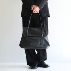 ROUND TOTE BAG M SIZE（BLACK）