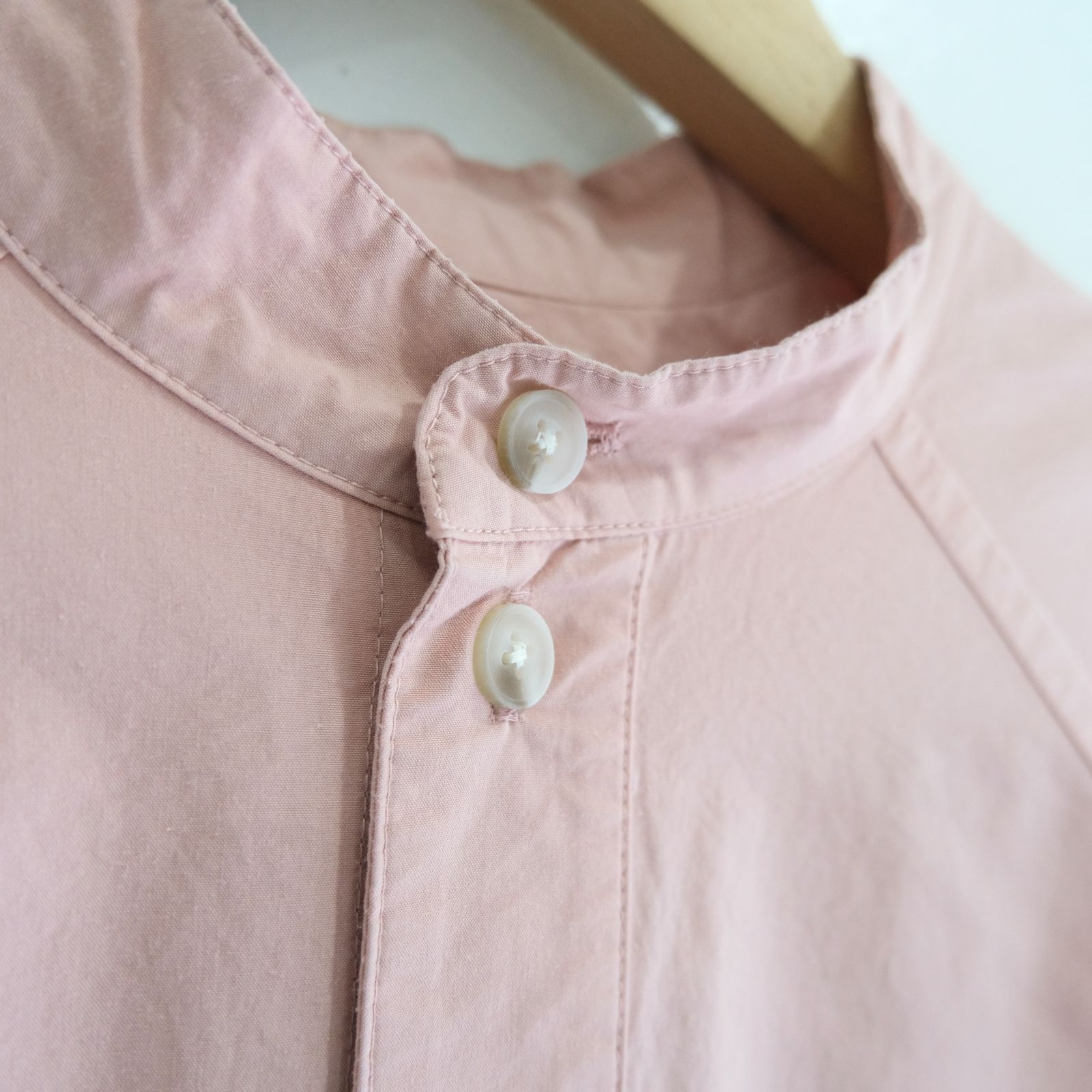 SHAVIT（DUSTY ROSE）