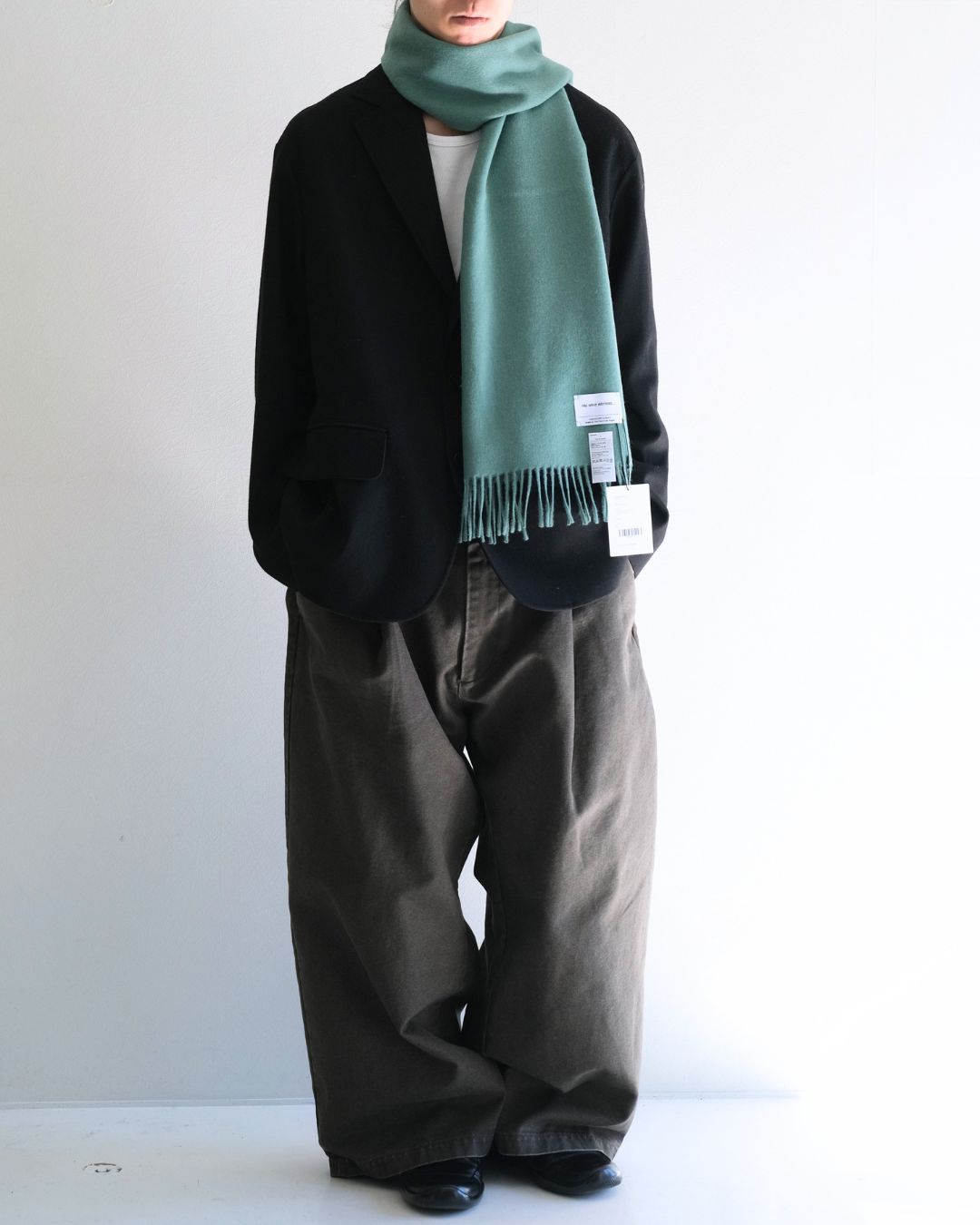 STYLE NO. 749