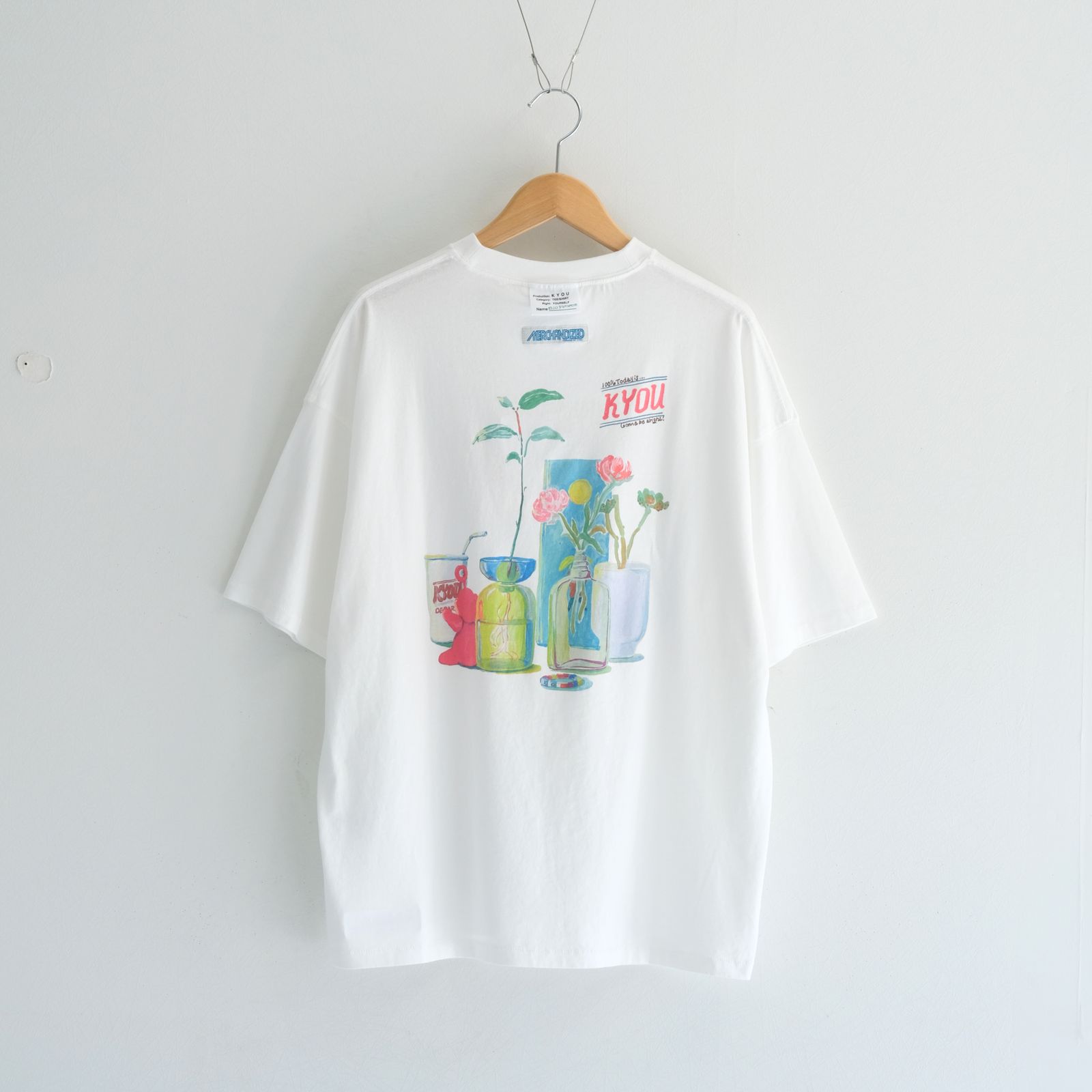 "TEE-NS".14 Imaginary FLOWER DEPaRTMENT Tee feat. MIO YAMAMOTO / 「TEE-NS」14 イマジナリーフラワーデパートメントTシャツ feat. ミオ ヤマモト（WHITE）