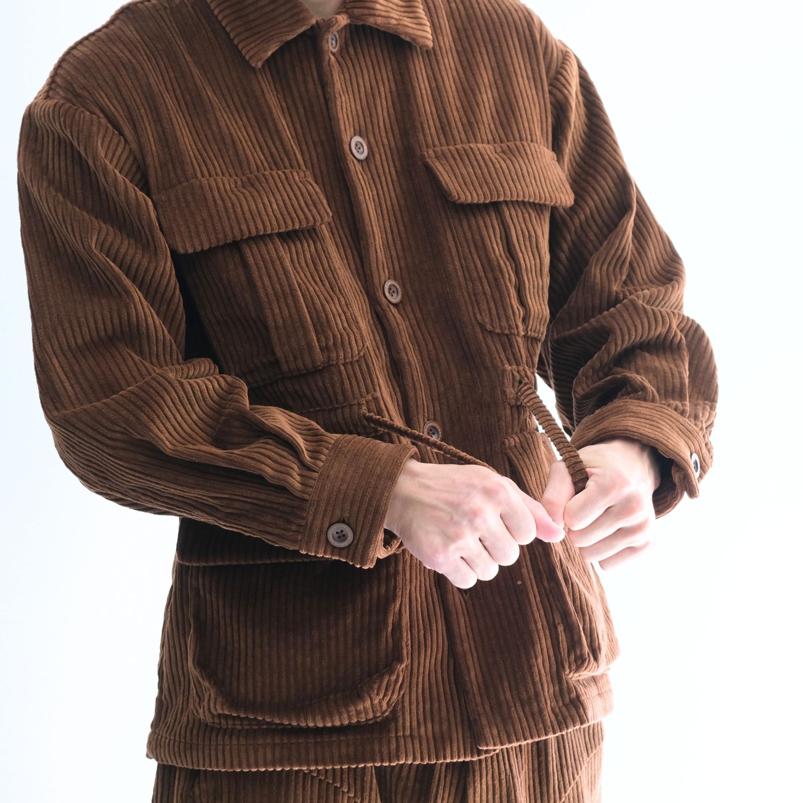 【残り1点】WIDE-WALE CORDUROY SAFARI JACKET（BROWN）