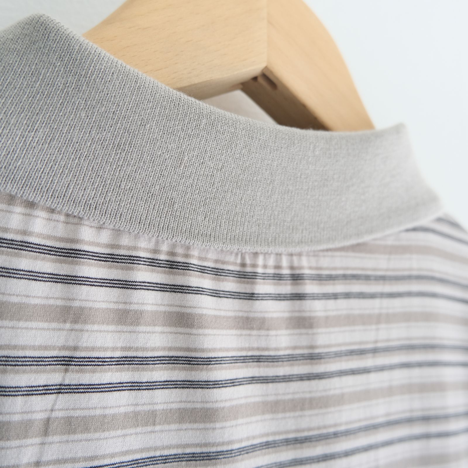 Brief Stripe Rugby TEE / ブリーフストライプラグビーTシャツ（LIGHT KHAKI）