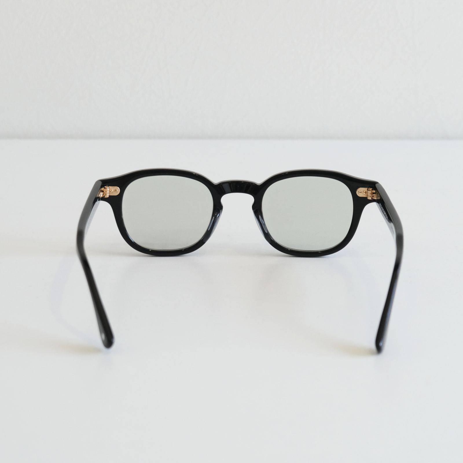 NOCHINO #2（GLOSS BLACK × GREY GREEN to D.GREY）