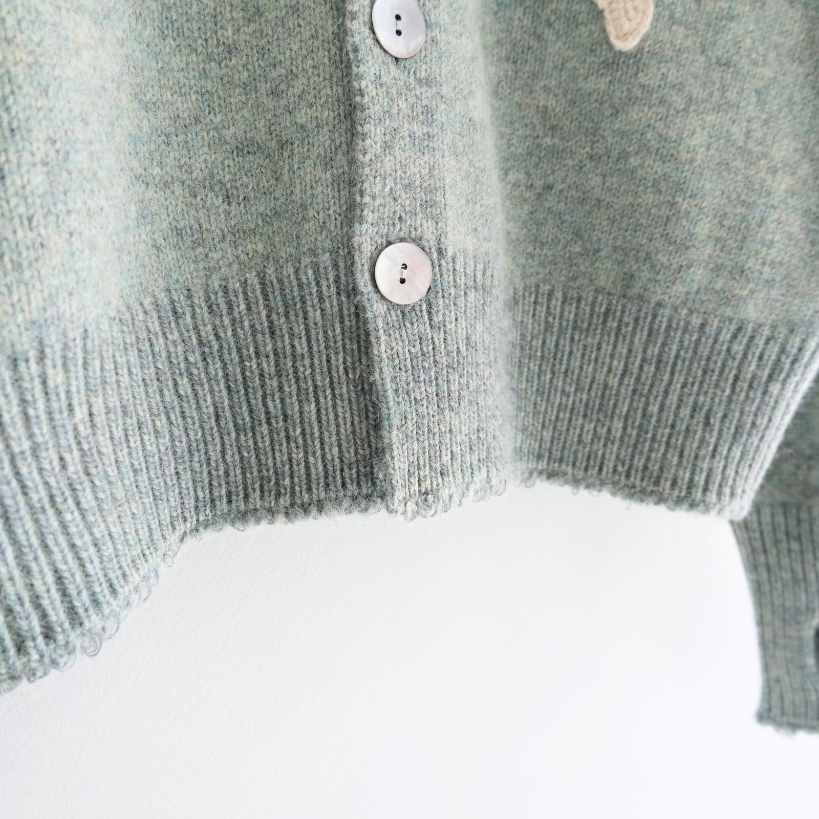 【残り1点】THE BIRD CARDIGAN（SAGE）