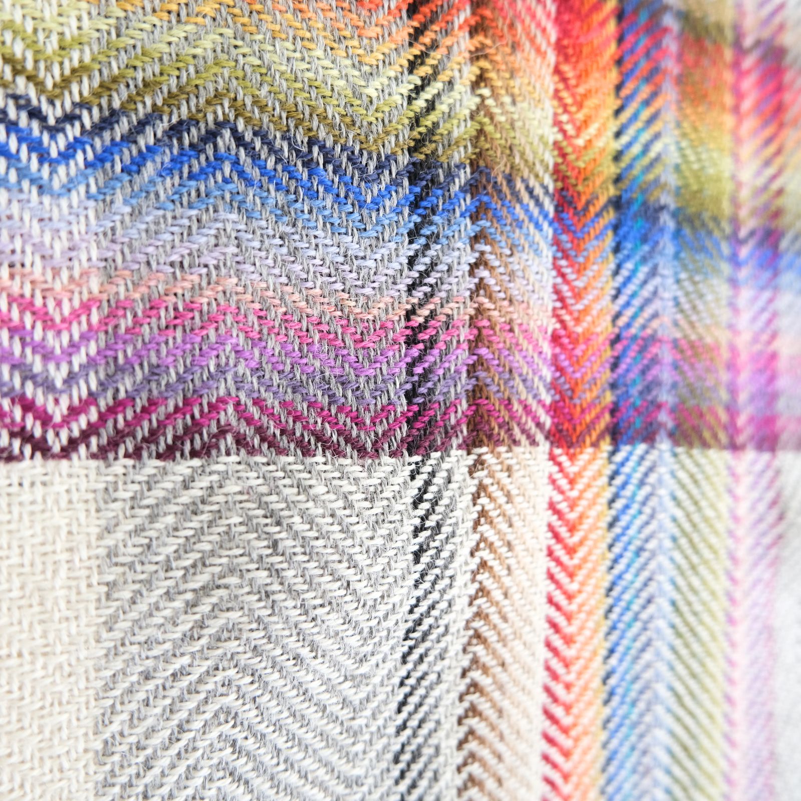 【残り1点】Multi Coloured Scarf（White）