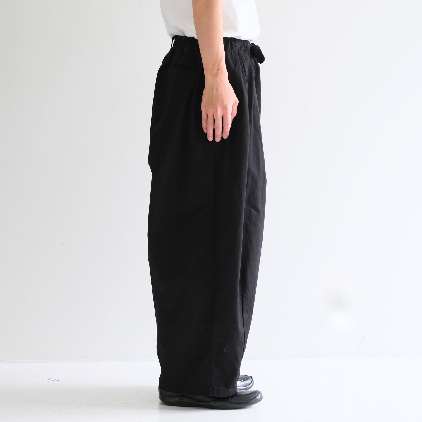 Balloon EZ Pants（BLACK）
