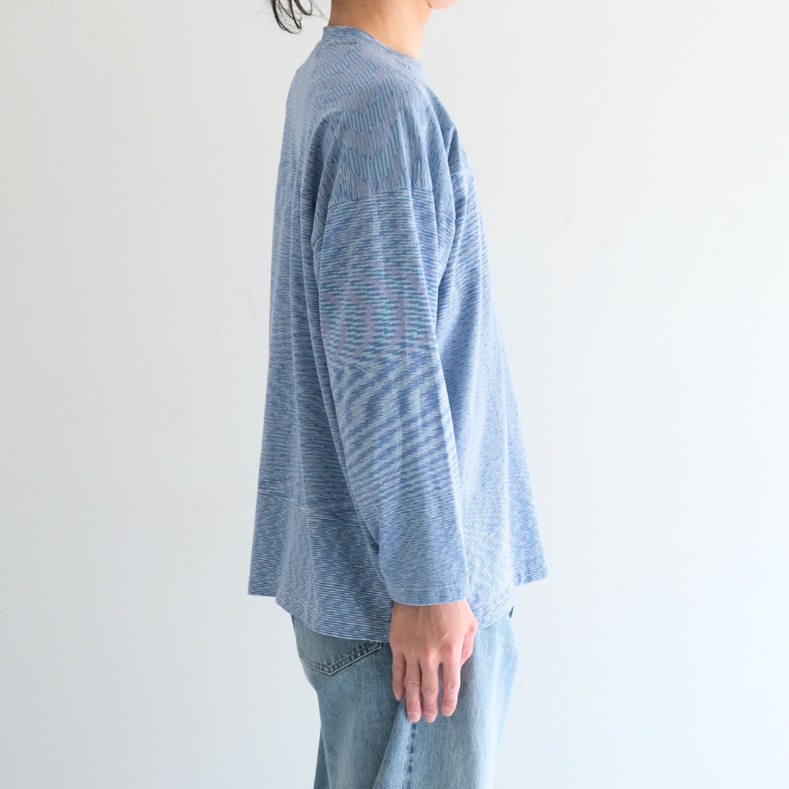 VORTEX FOOTBALL SHIRT fabric by SUN/kakke（MIX BLUE）