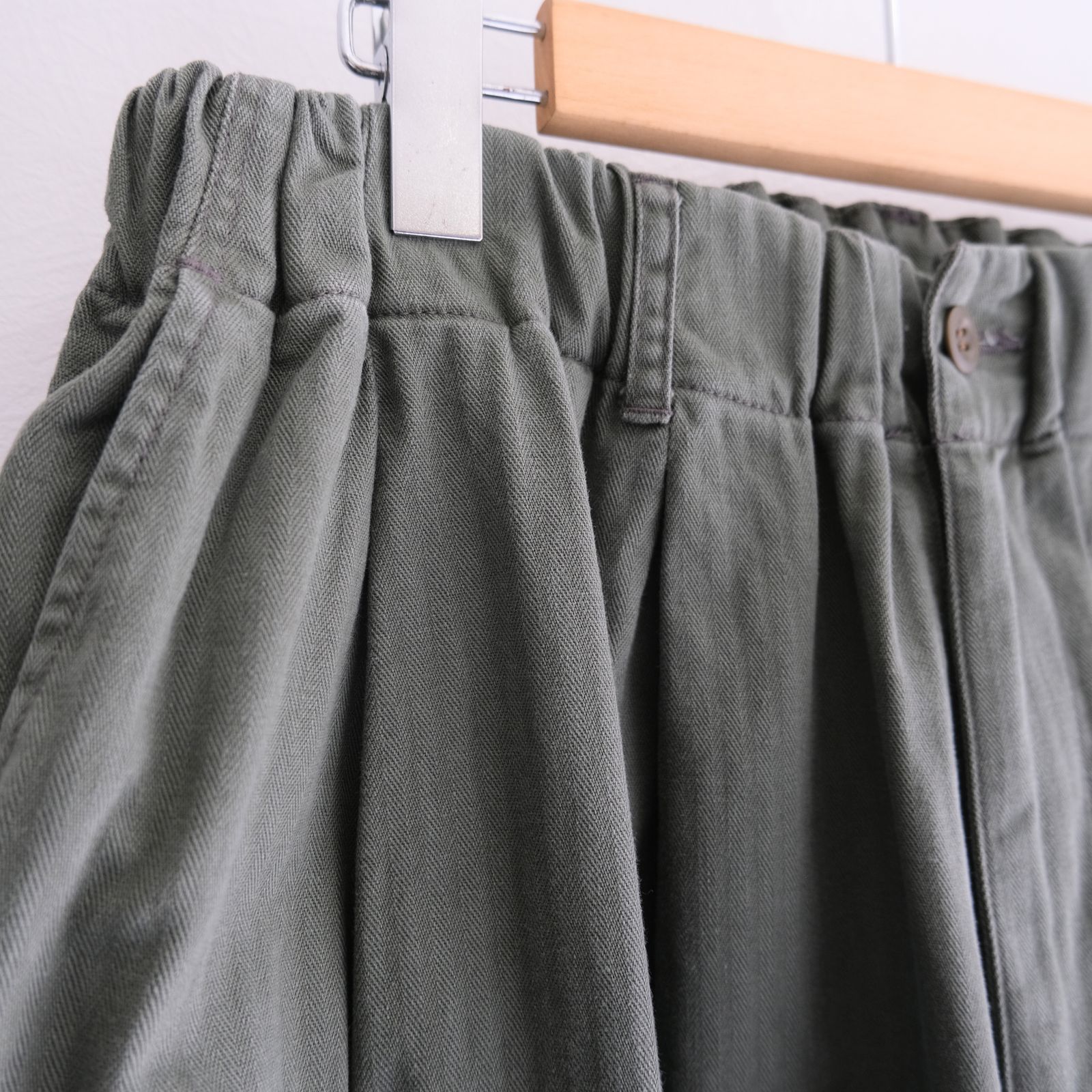 Herringbone 6-Pocket Pants / パンツ / カーゴパンツ / ヘリンボーン / KHAKI