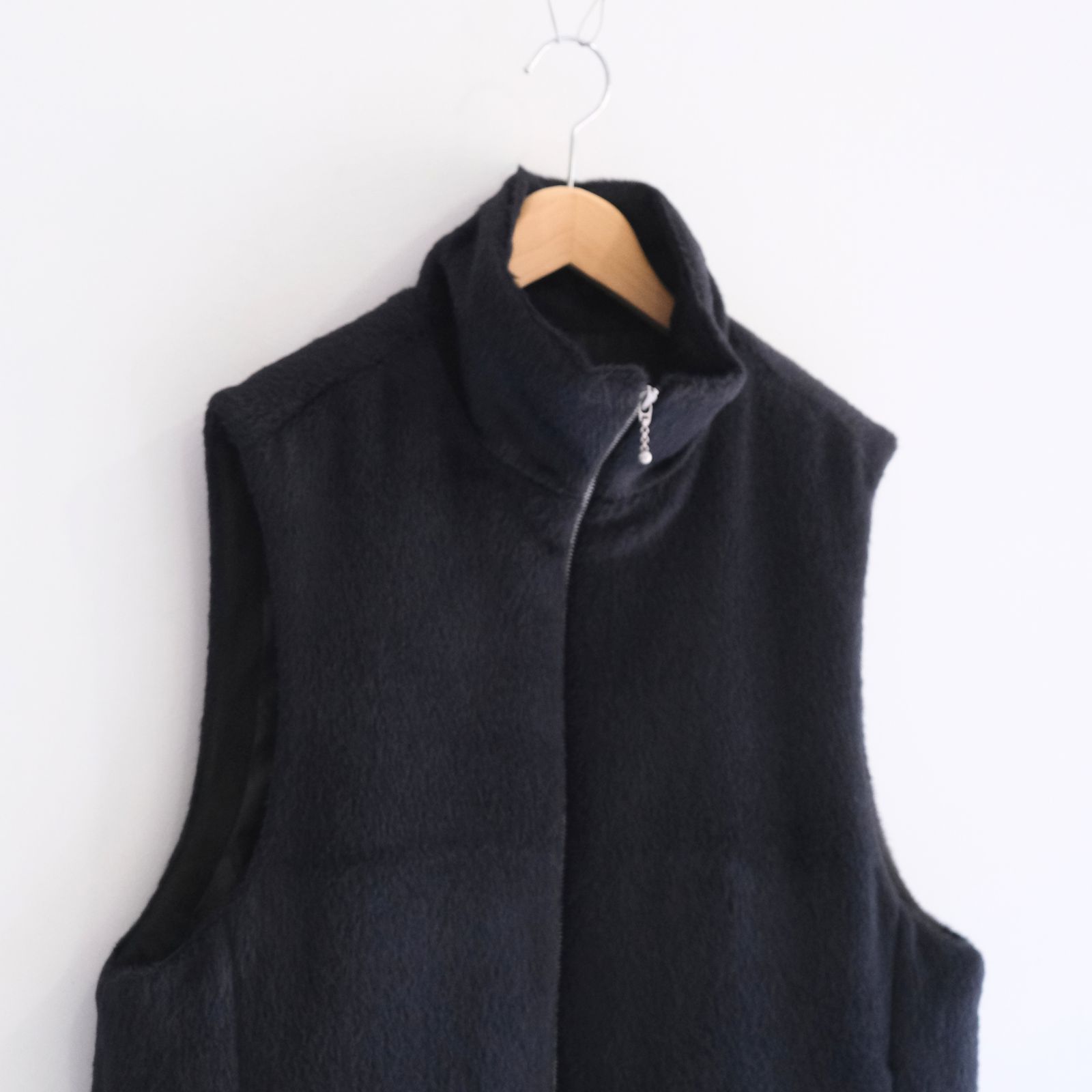 【残り1点】MERELY SURI ALPACA INUIT FUR VEST（BLACK MINK）