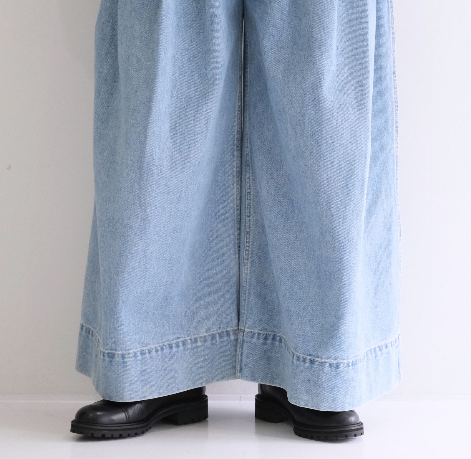 DINAMIT（LIGHT WASHED DENIM）