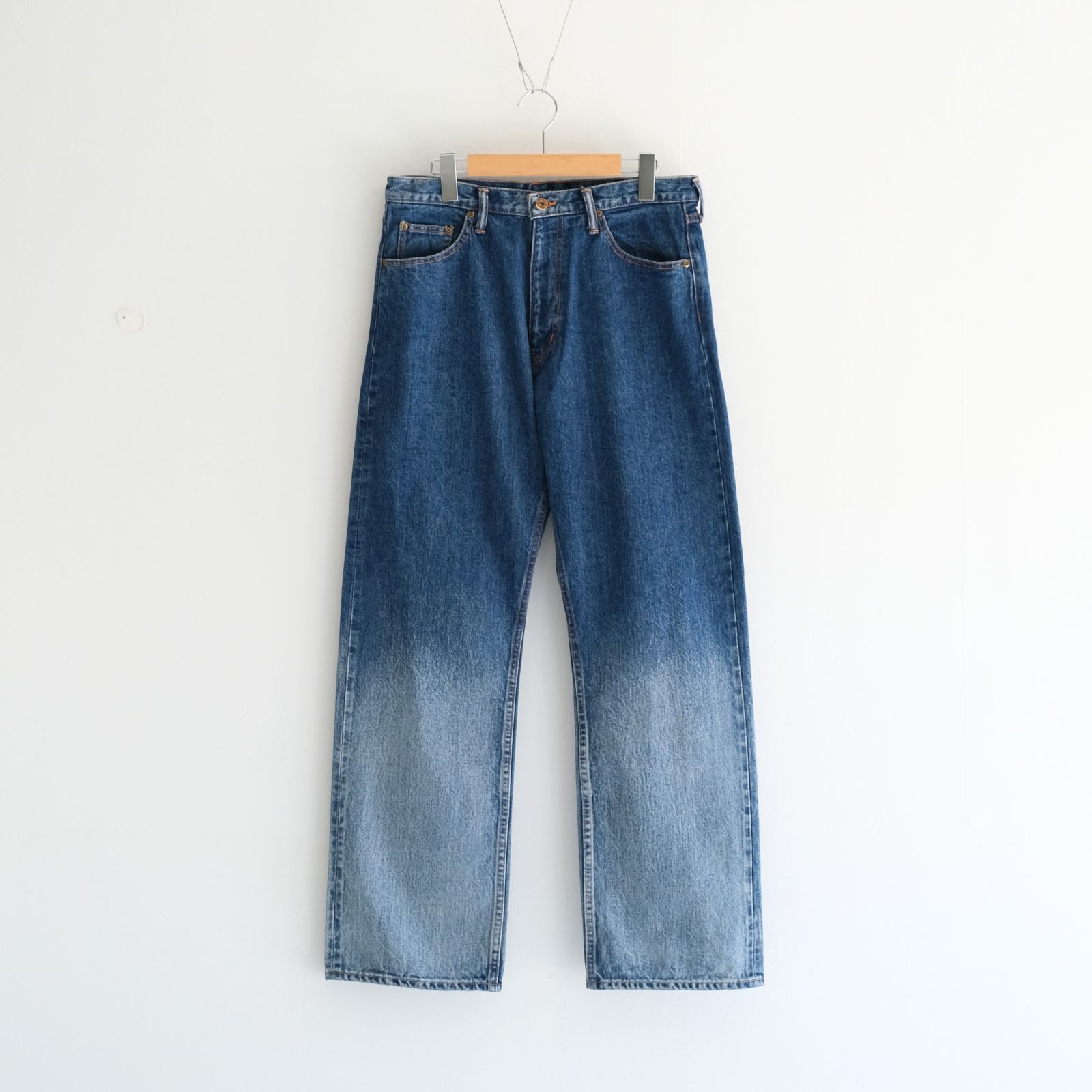 "JUDE Ⅱ" HIPPIE New Standard Straight by 66 Selvedge Denim / デニム / 刺繍 / CRASH BLUE