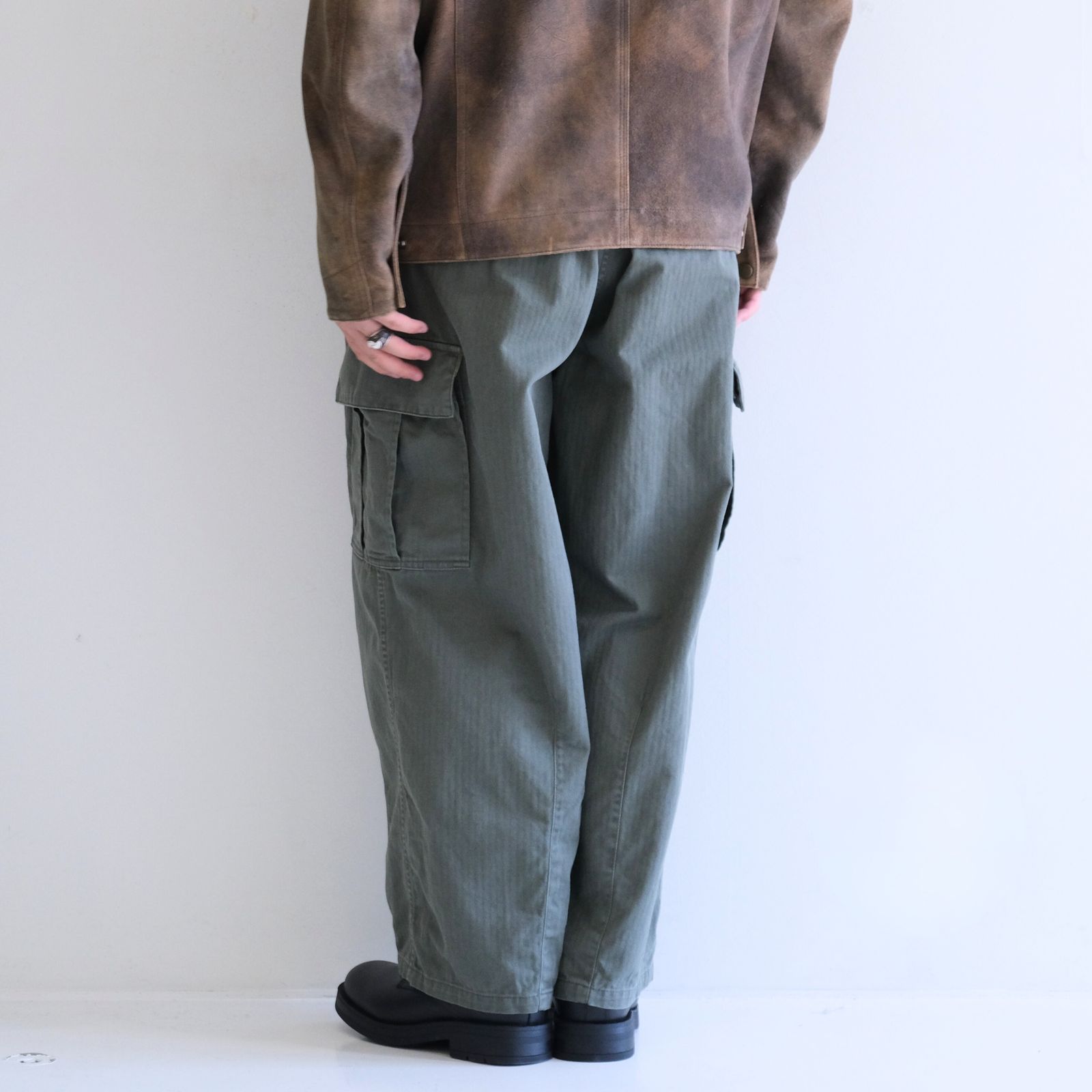 Herringbone 6-Pocket Pants / パンツ / カーゴパンツ / ヘリンボーン / KHAKI