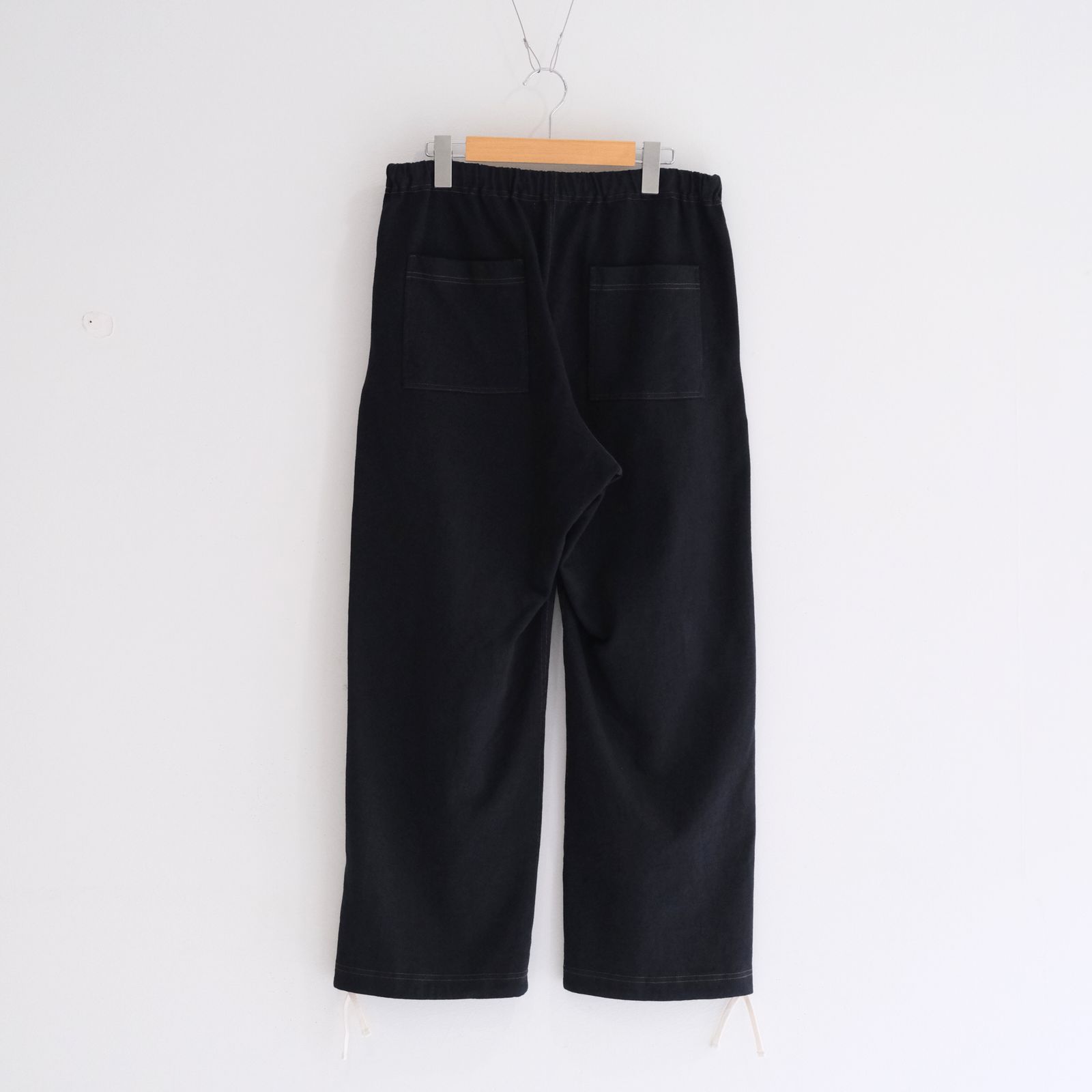 CONTRADICT SWEAT PANTS / パンツ/ スウェット / ダブルニー / 裏毛素材 / INK BLACK