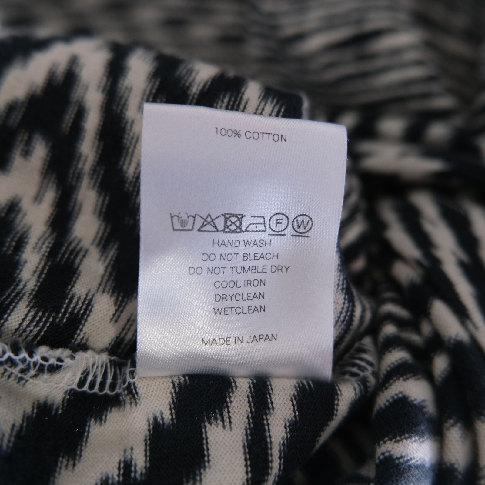 VORTEX TECHNICAL LOGO TEE fabric by SUN/kakke （BLACK OR WHITE）