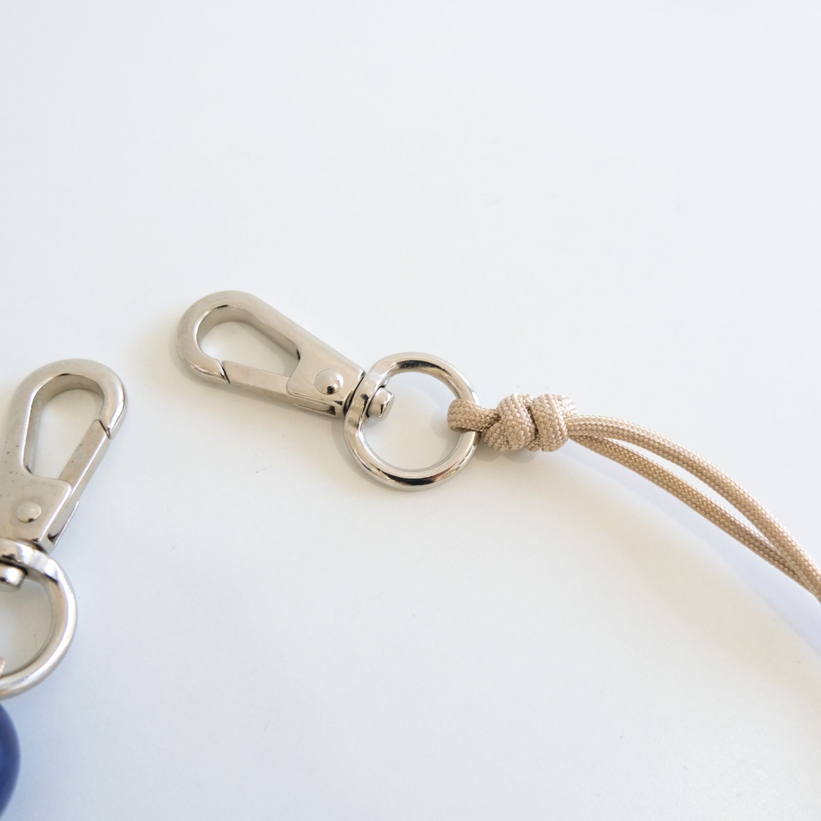 CHARM WALLET CHAIN（BEIGE）