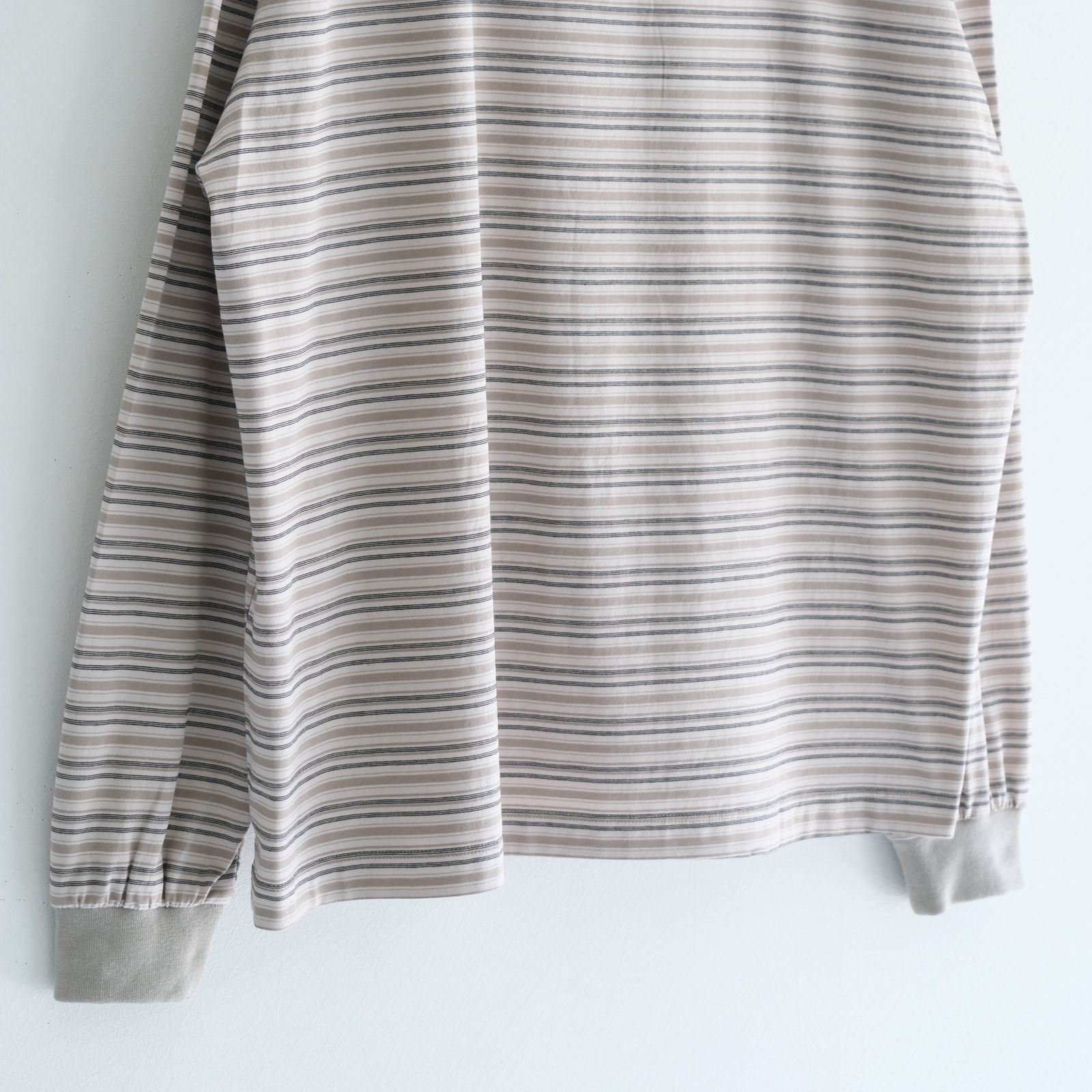 Brief Stripe Rugby TEE / ブリーフストライプラグビーTシャツ（LIGHT KHAKI）