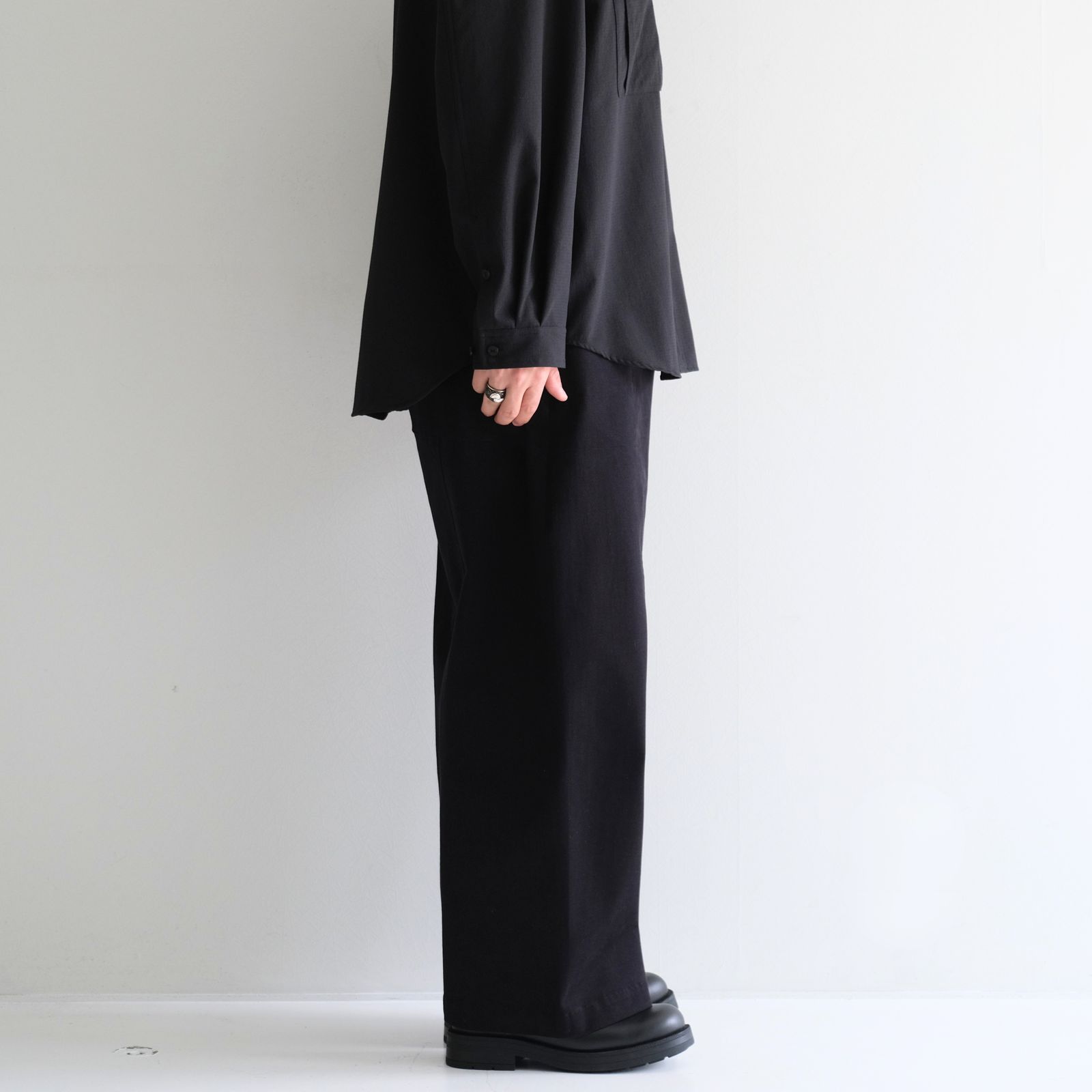 WELT TROUSER / ウェルトトラウザー（BLACK）