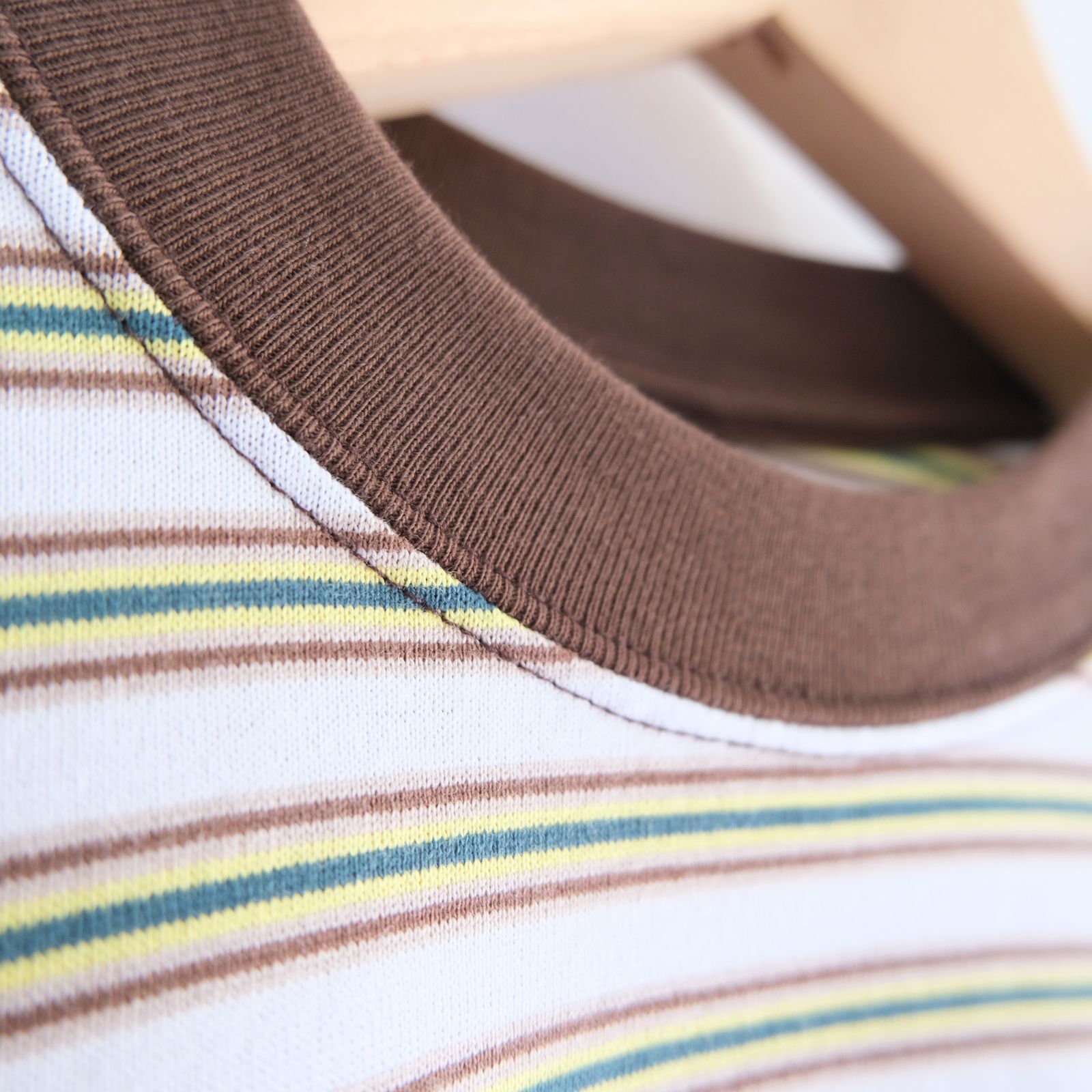 【販売開始 : 7/18 (土) 00:00~】Balloon Border Long-sleeve T-Shirt（BROWN x GREEN）