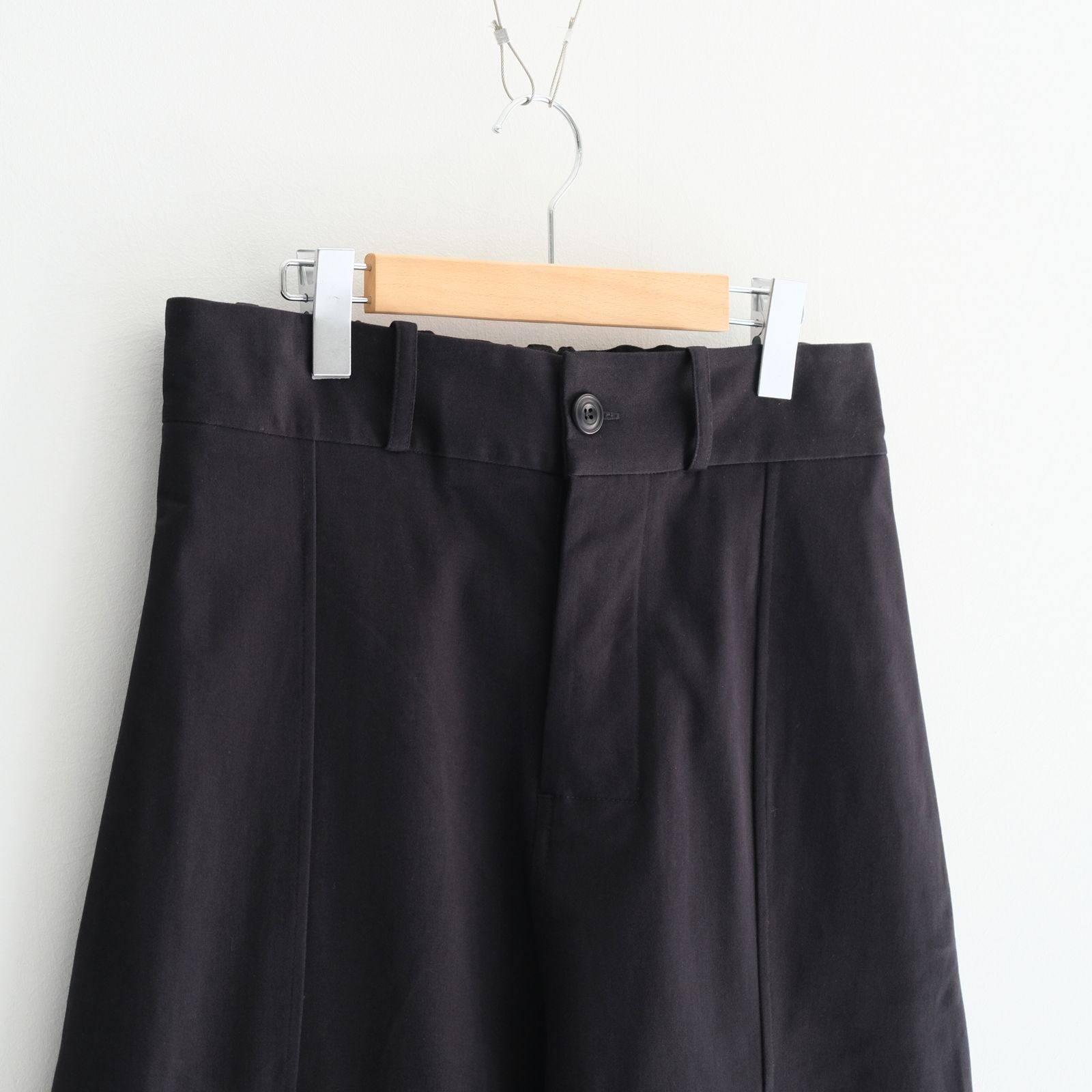 WELT TROUSER / ワイドストレート / ボトムス / BLACK