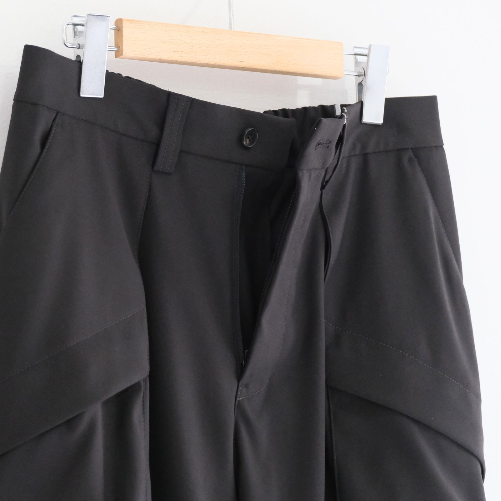 Utility Cargo Slacks / カーゴ / スラックス / Black