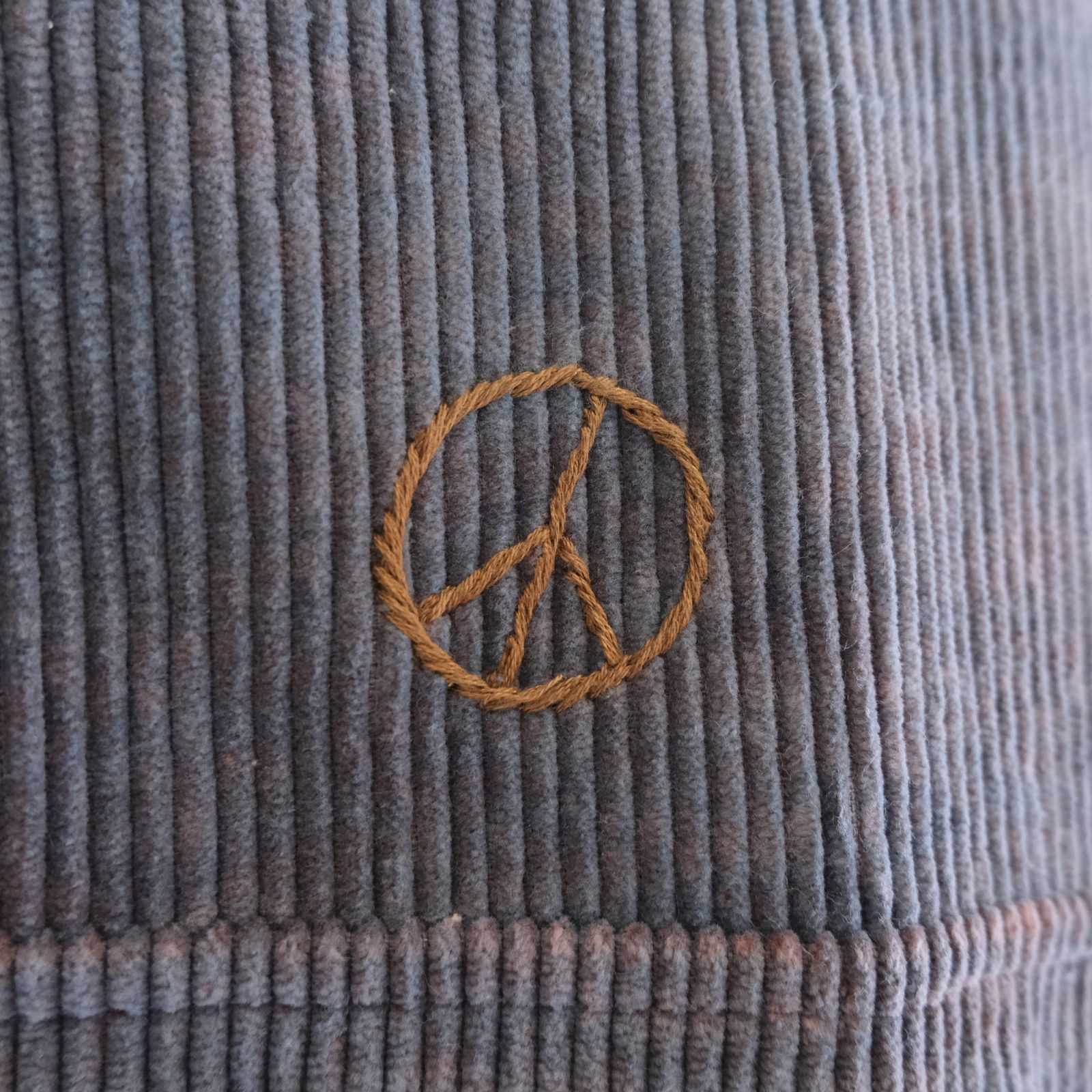 POLITE PULLOVER / ポライトプルオーバー（PURPLE CORDUROY）