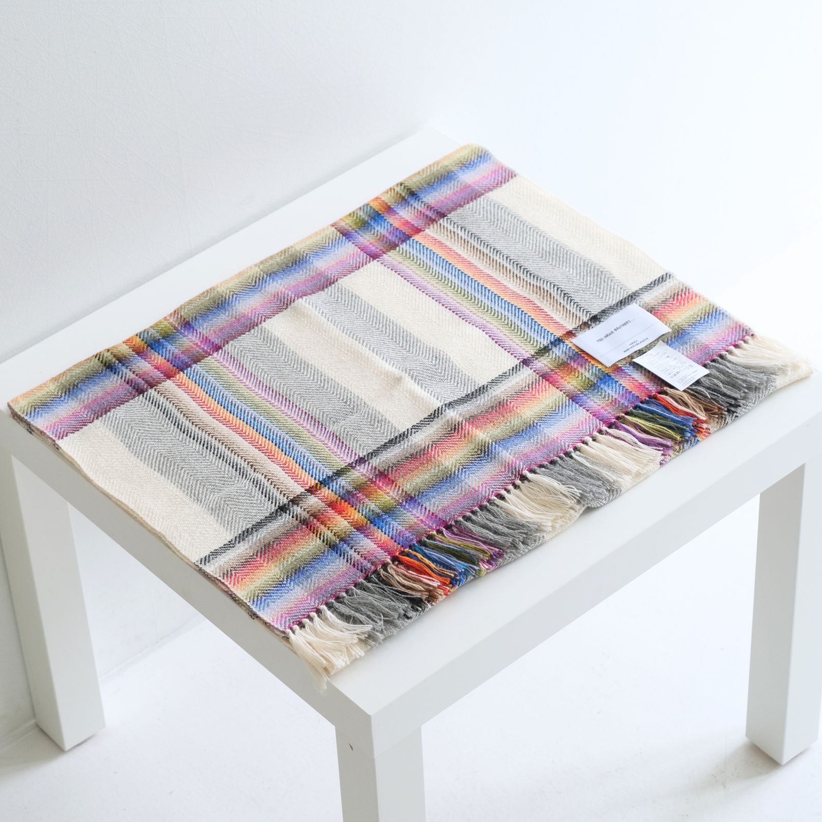 【残り1点】Multi Coloured Scarf（White）