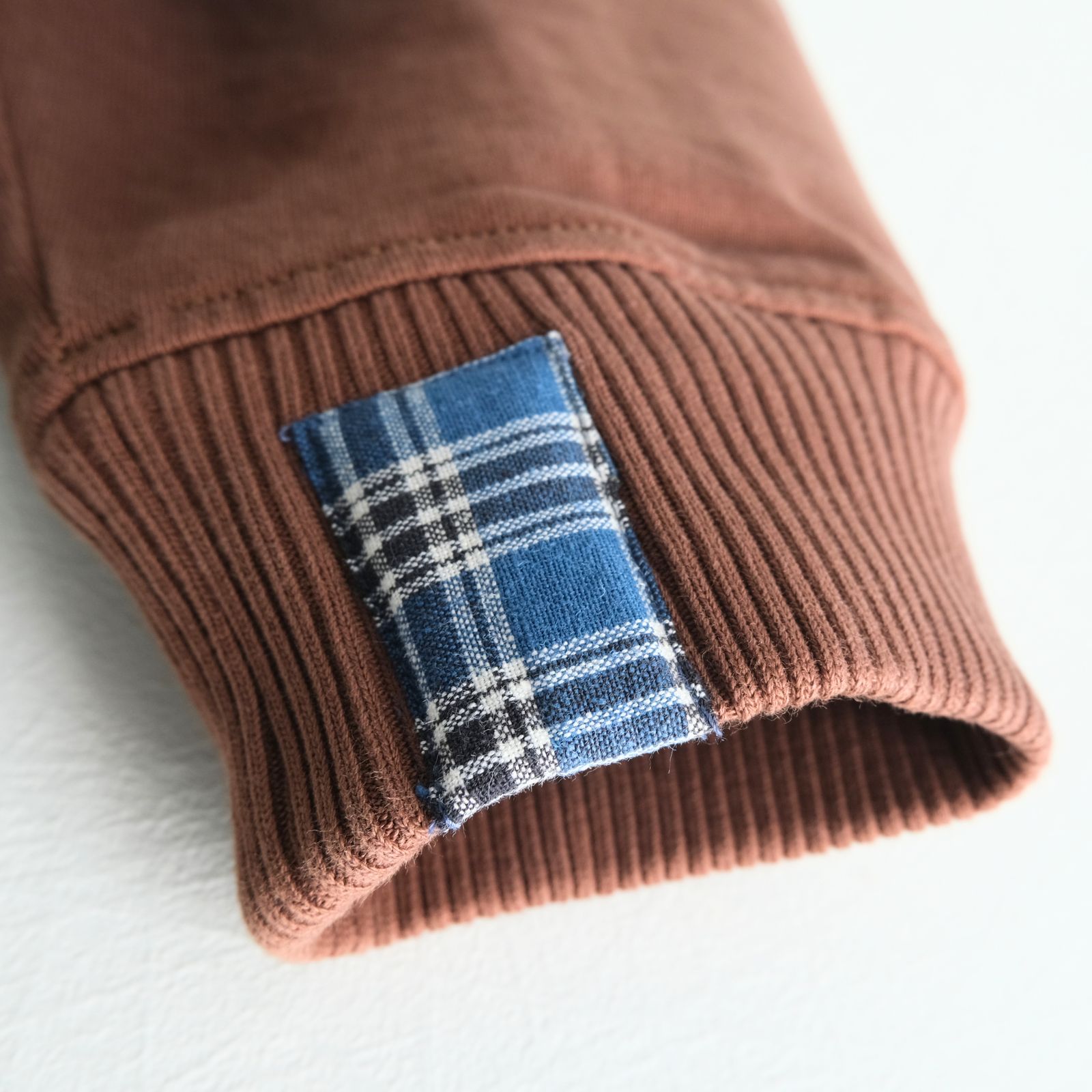 【残り1点】Walking Cardigan（Brown Picnic）