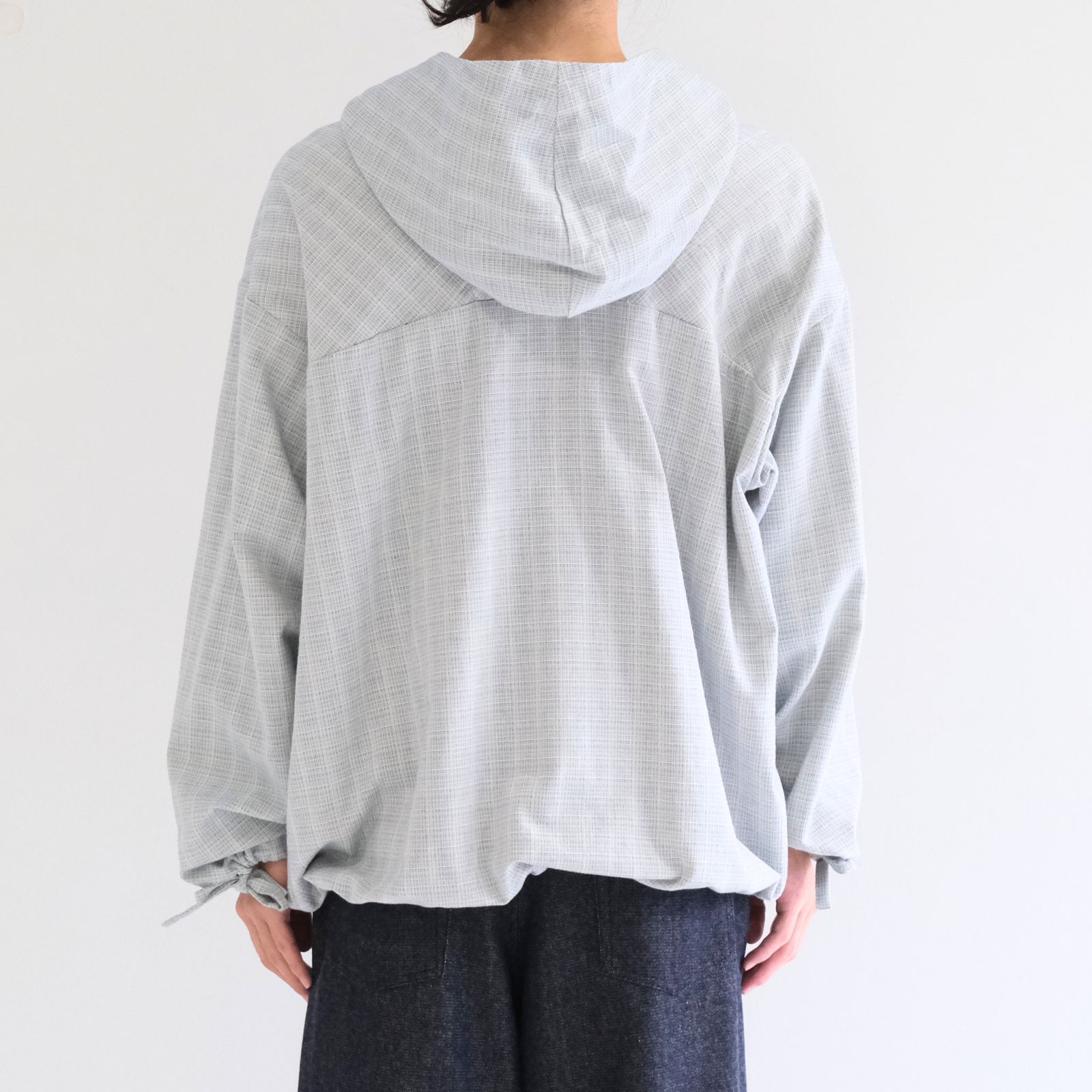 【残り1点】"JONATHAN" Oversized Anorak Parka / 「ジョナサン」オーバーサイズアノラックパーカー（L.BLUE）