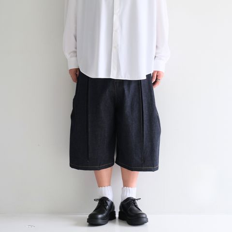 BOX PLEAT SHORT RAW / ボックスプリーツショートパンツ RAW（RAW INDIGO）