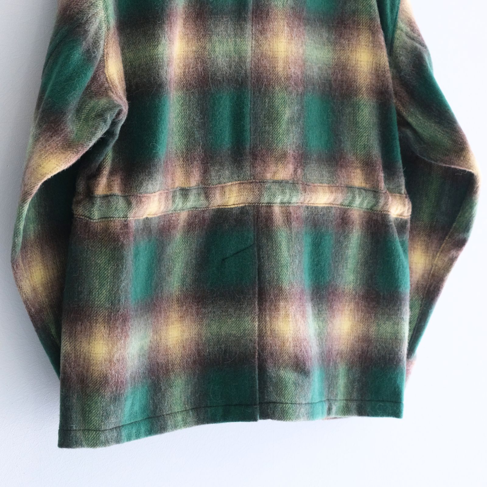 【残り1点】SHAGGY WOOL CHECK SAFARI JACKET（GREEN）