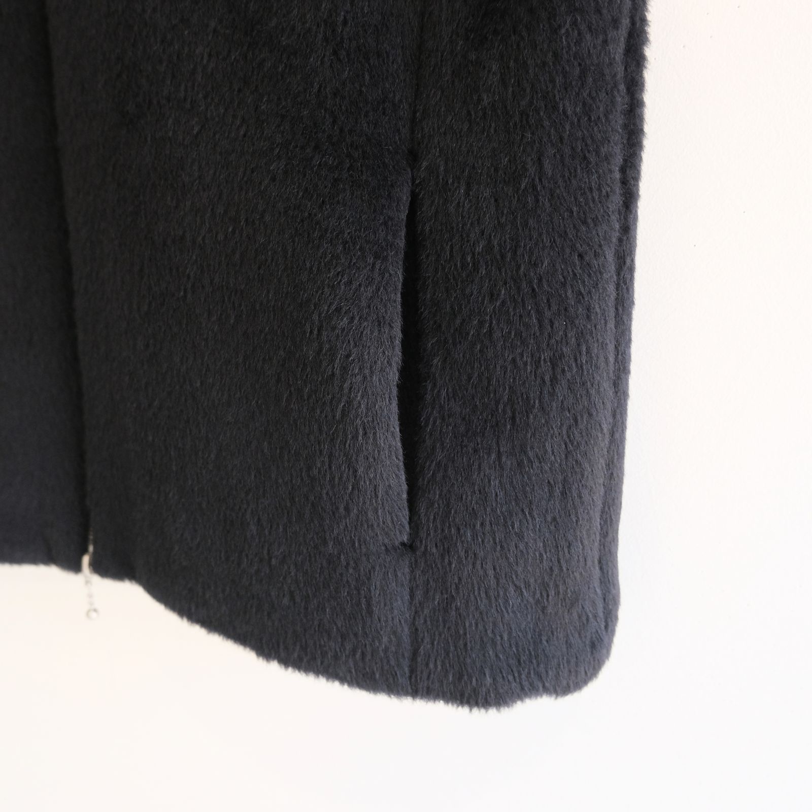 【残り1点】MERELY SURI ALPACA INUIT FUR VEST（BLACK MINK）