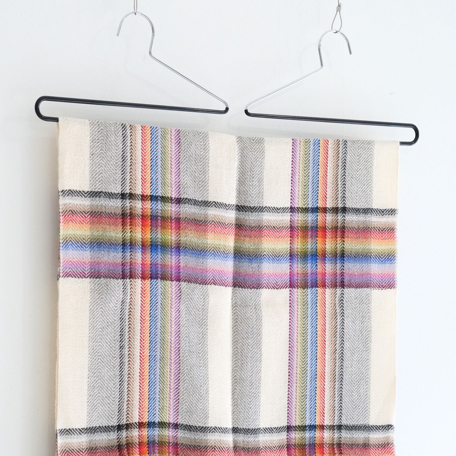 【残り1点】Multi Coloured Scarf（White）