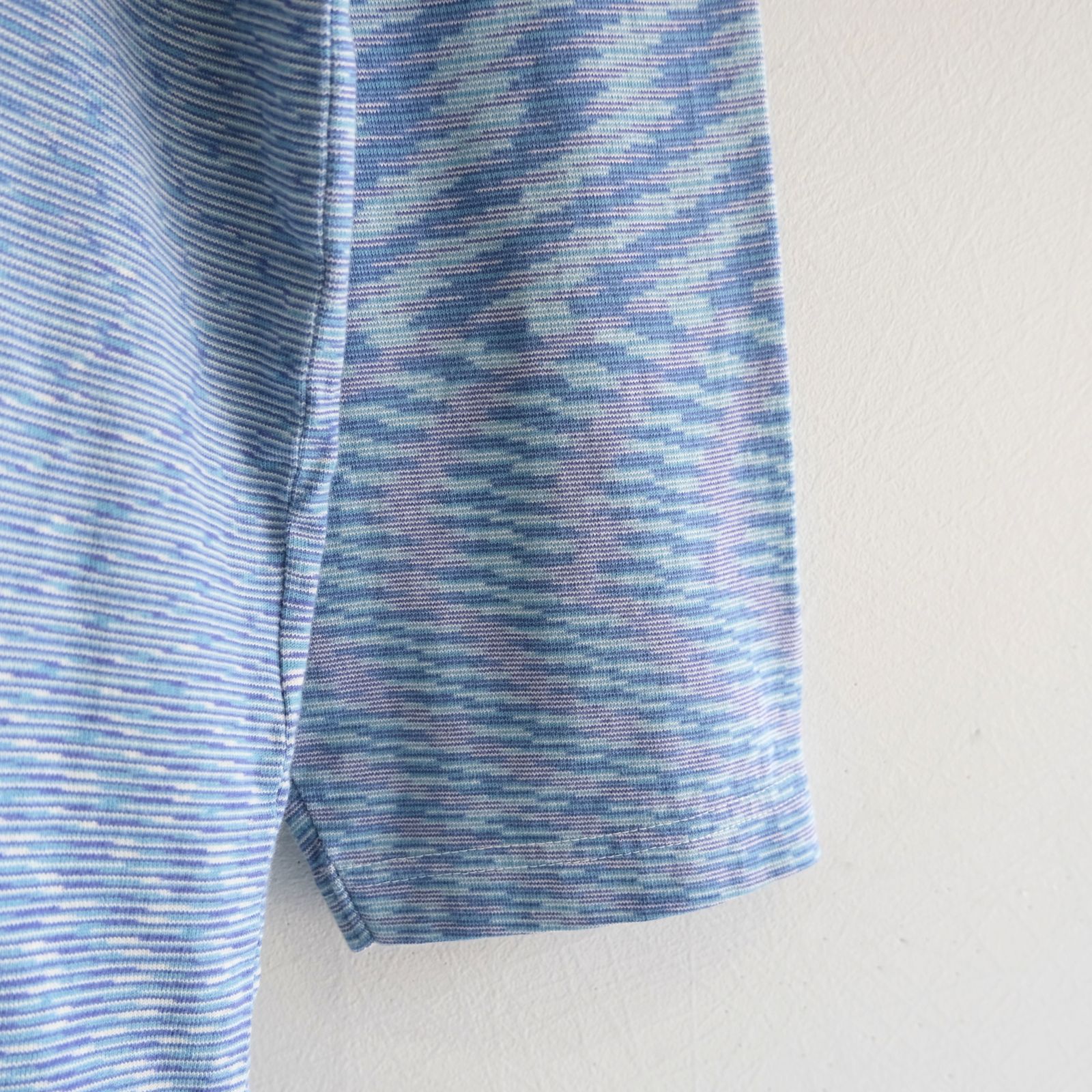 VORTEX FOOTBALL SHIRT fabric by SUN/kakke（MIX BLUE）