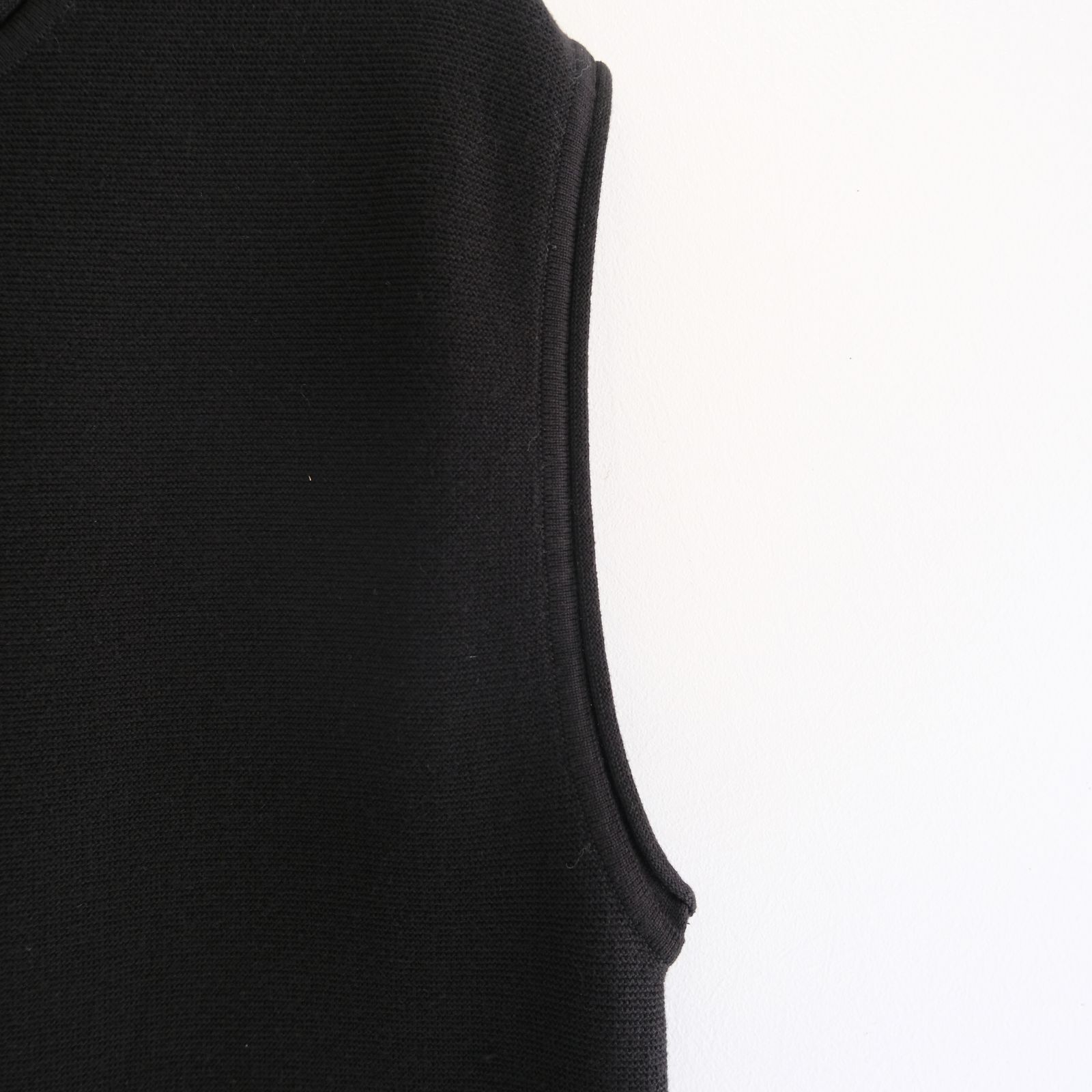 PREMIUM WIDE SHOULDER KNIT SLEEVELESS / ニット / ノースリーブ / ASPHALT BLACK