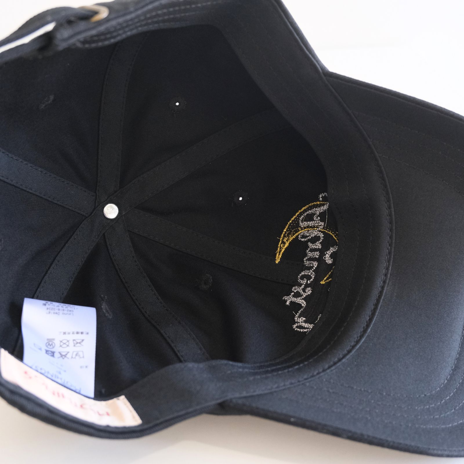 【残り1点】EMBROIDERY MID CAP（BLACK）